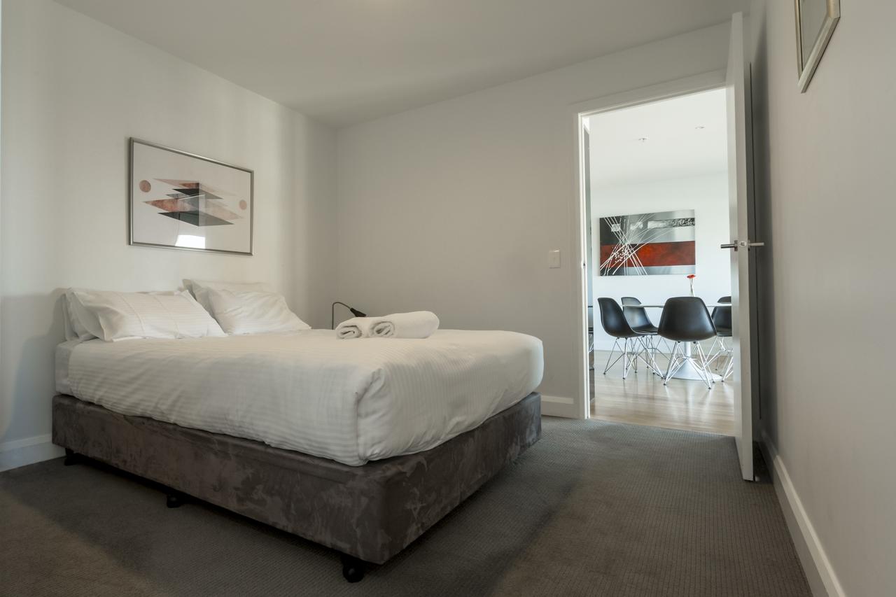 Apartments Melbourne Domain - CBD Melbourne short stay apartments