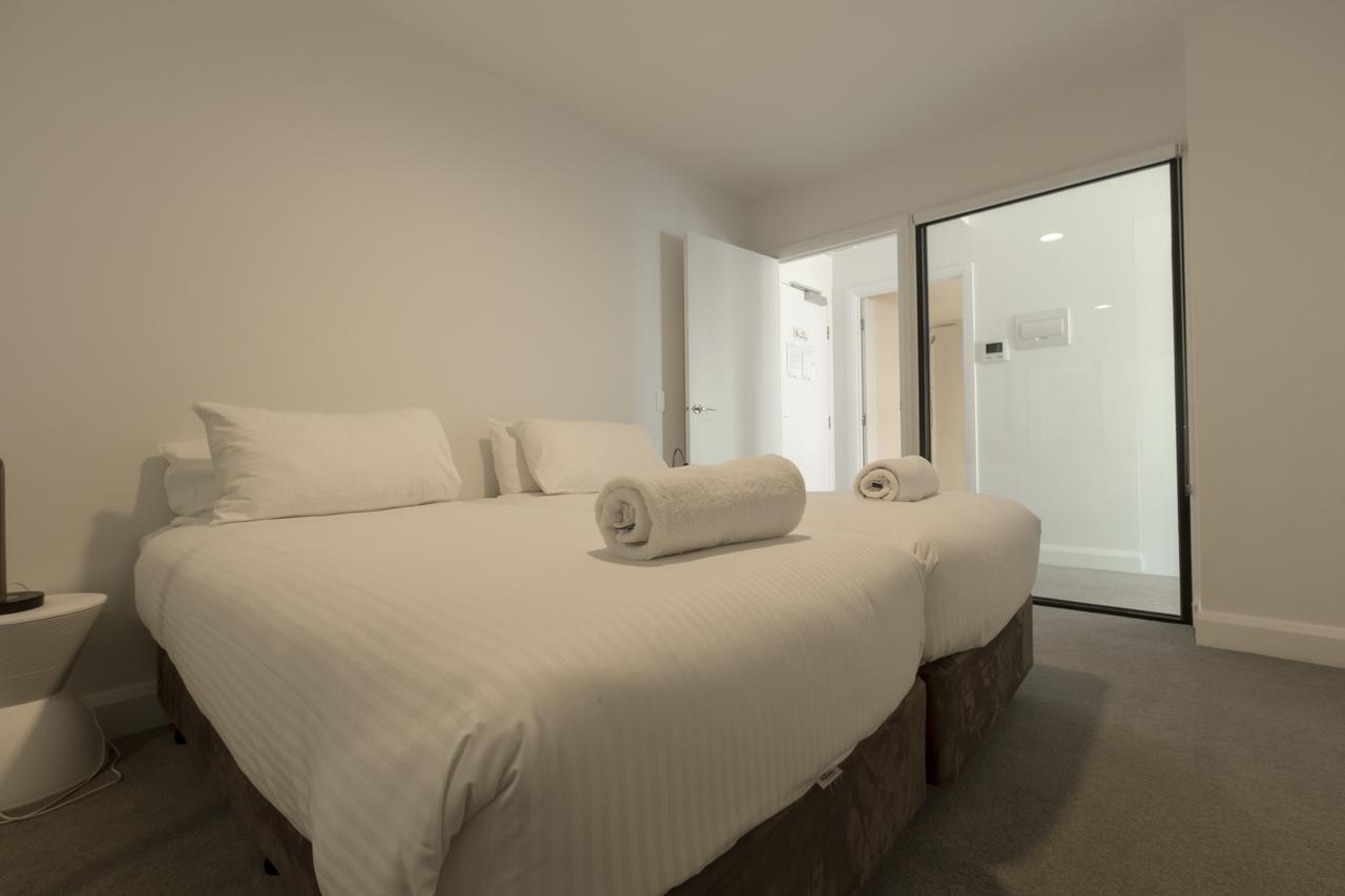 Apartments Melbourne Domain - CBD Melbourne short stay apartments
