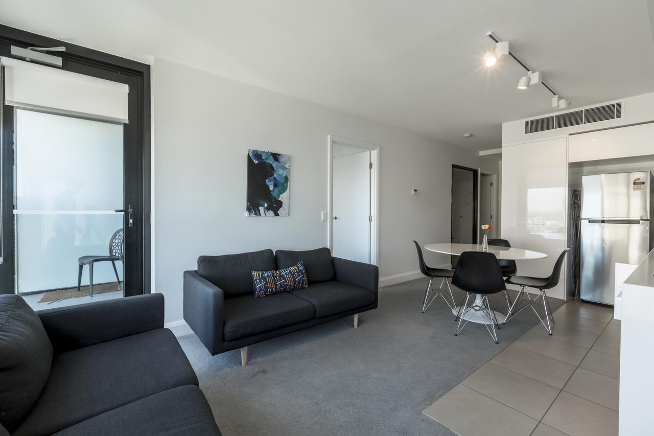 Apartments Melbourne Domain - CBD Melbourne short stay apartments