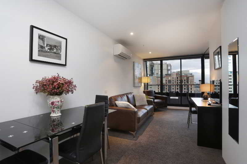 Aura On Flinders Serviced Apartments