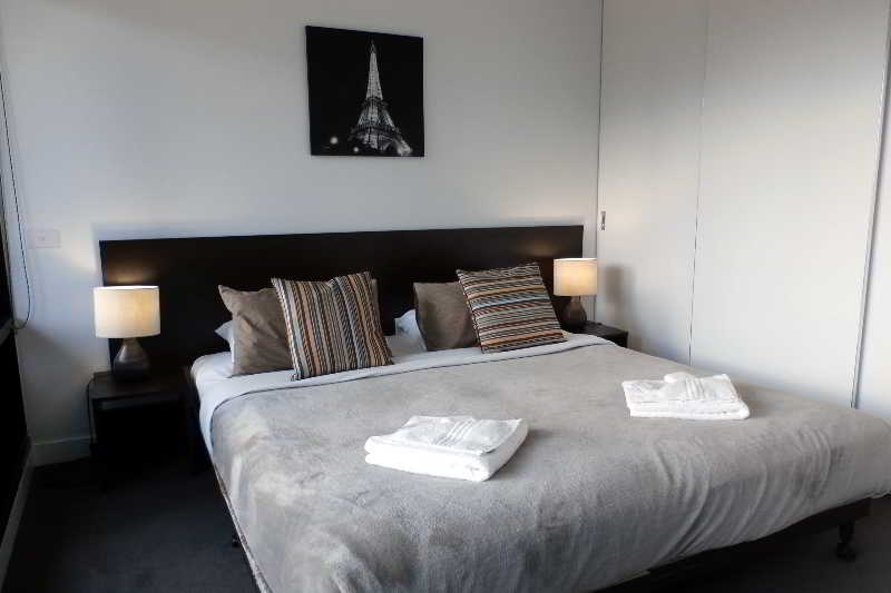 Aura On Flinders Serviced Apartments