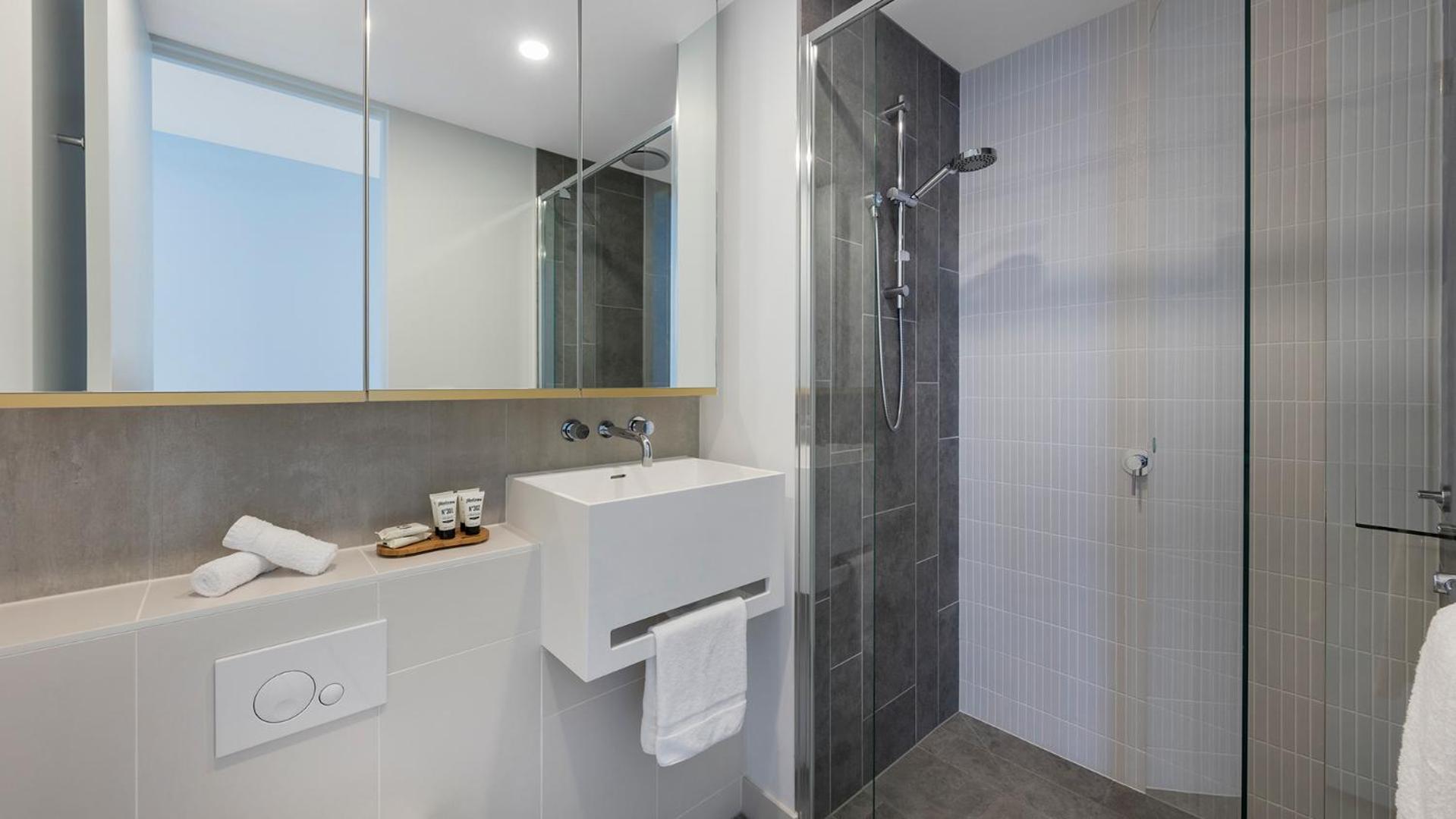 Avani Central Melbourne Residences