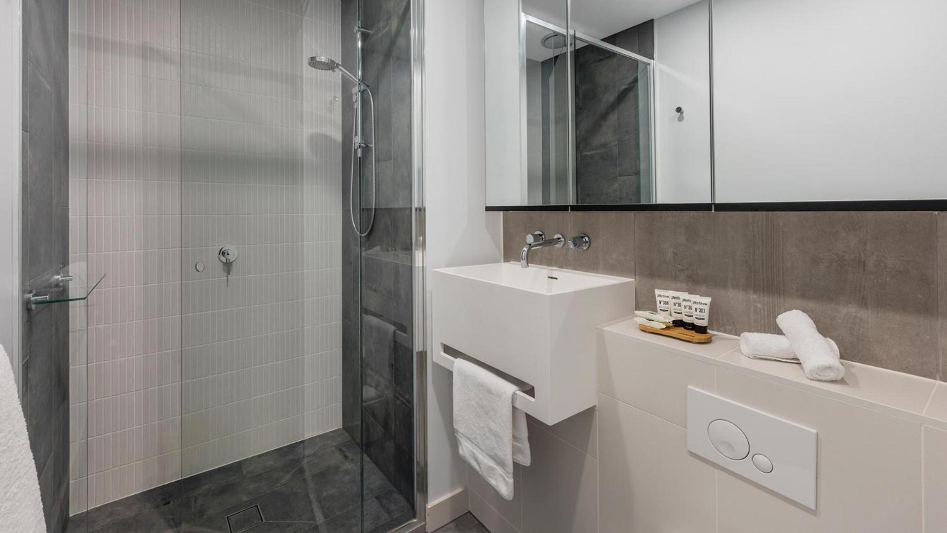Avani Central Melbourne Residences
