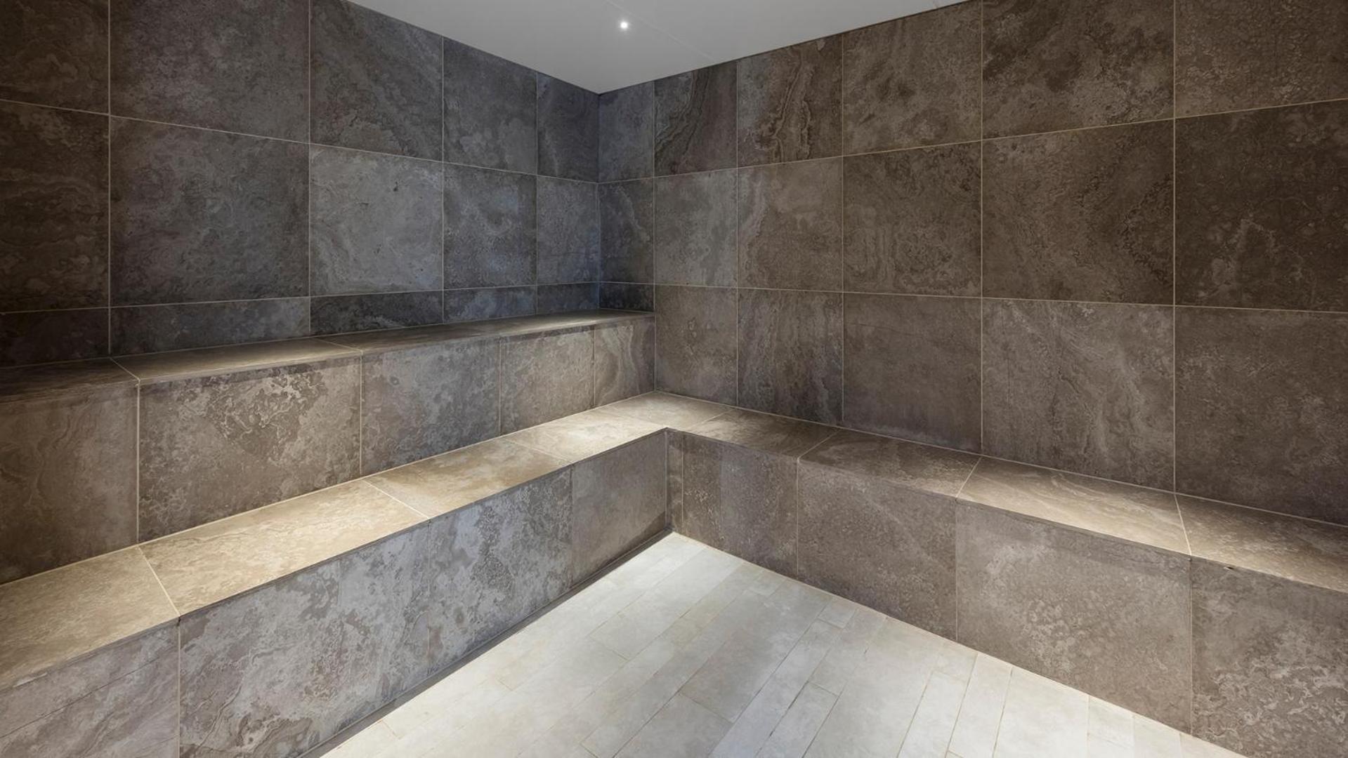 Avani Central Melbourne Residences