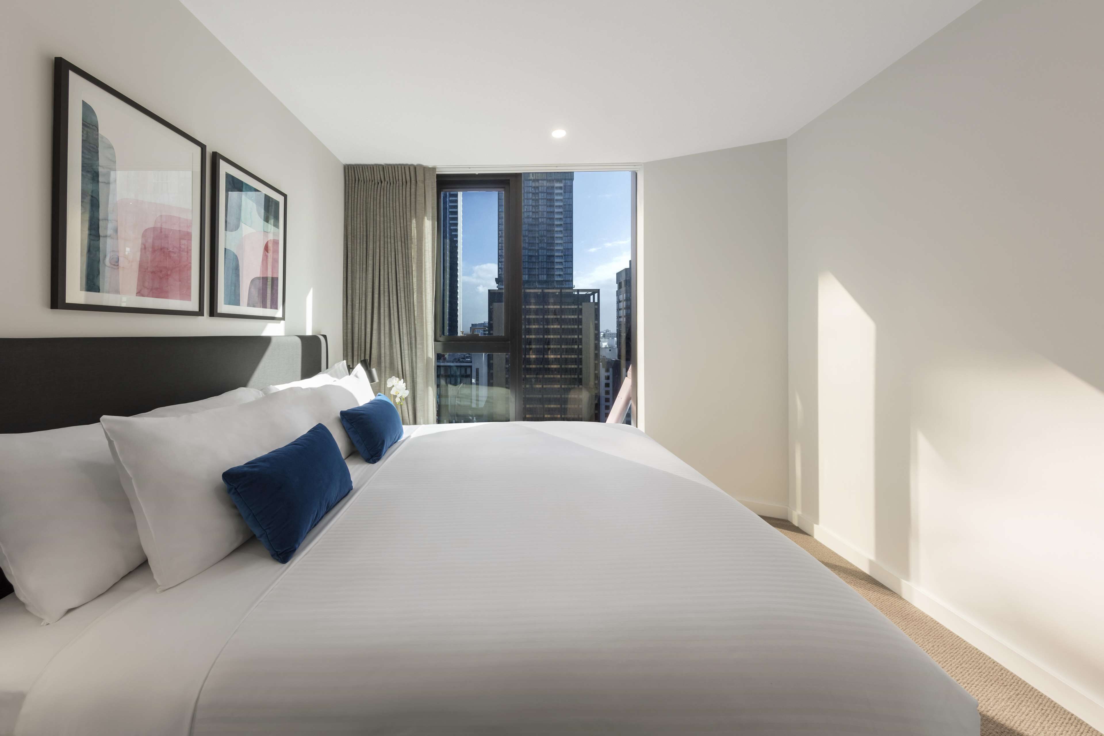 Avani Central Melbourne Residences