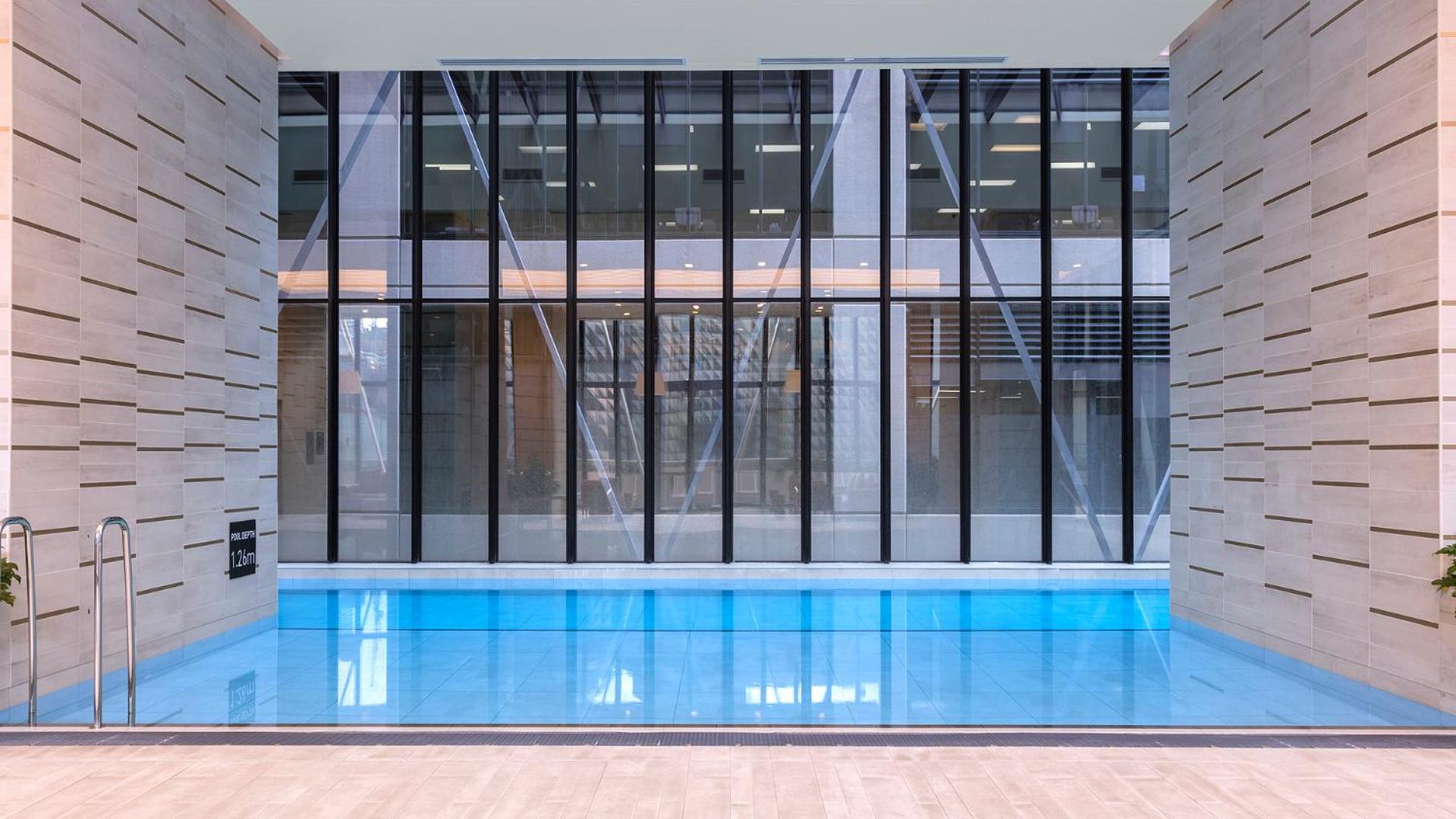 Avani Central Melbourne Residences