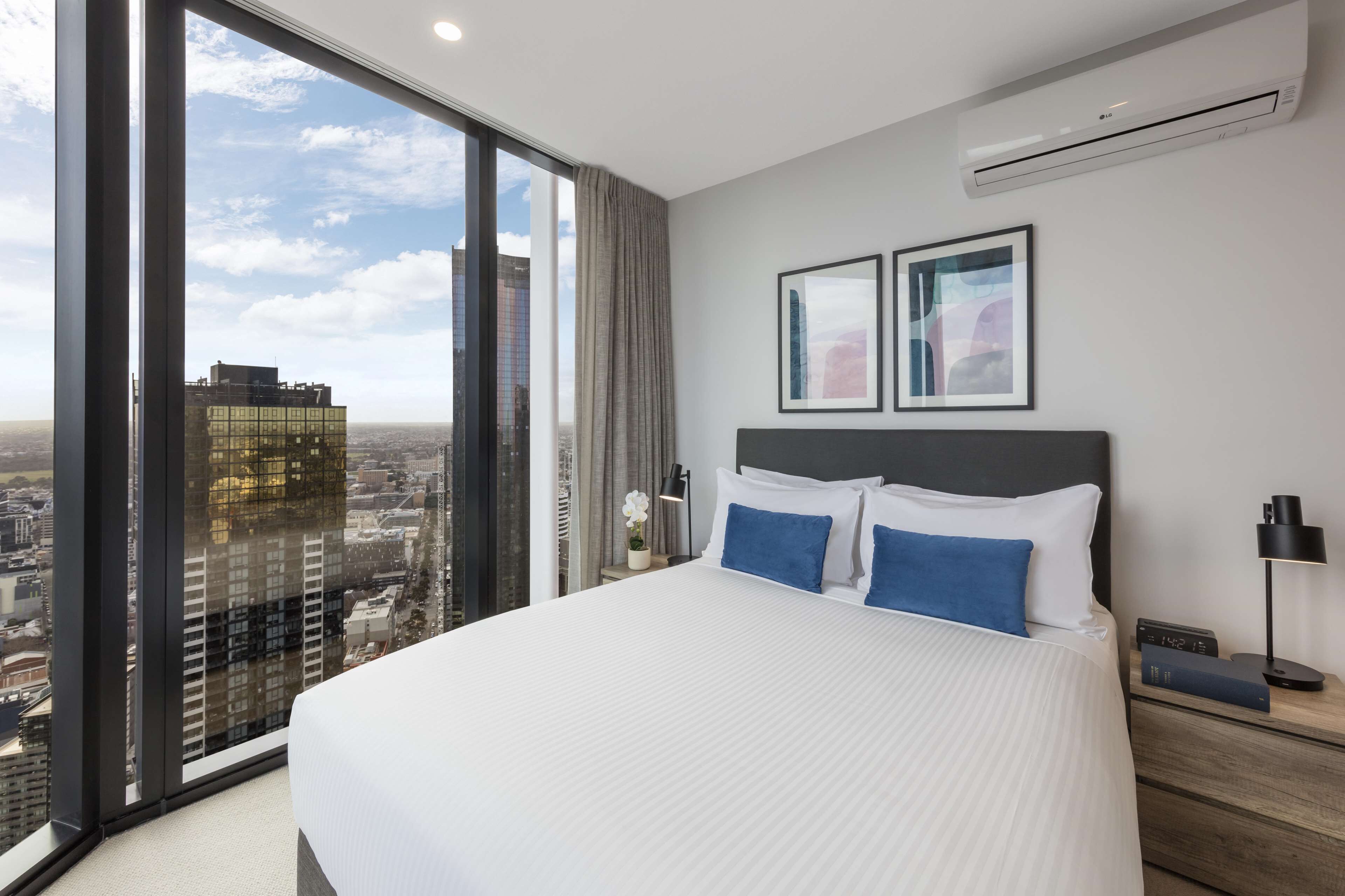 Avani Central Melbourne Residences