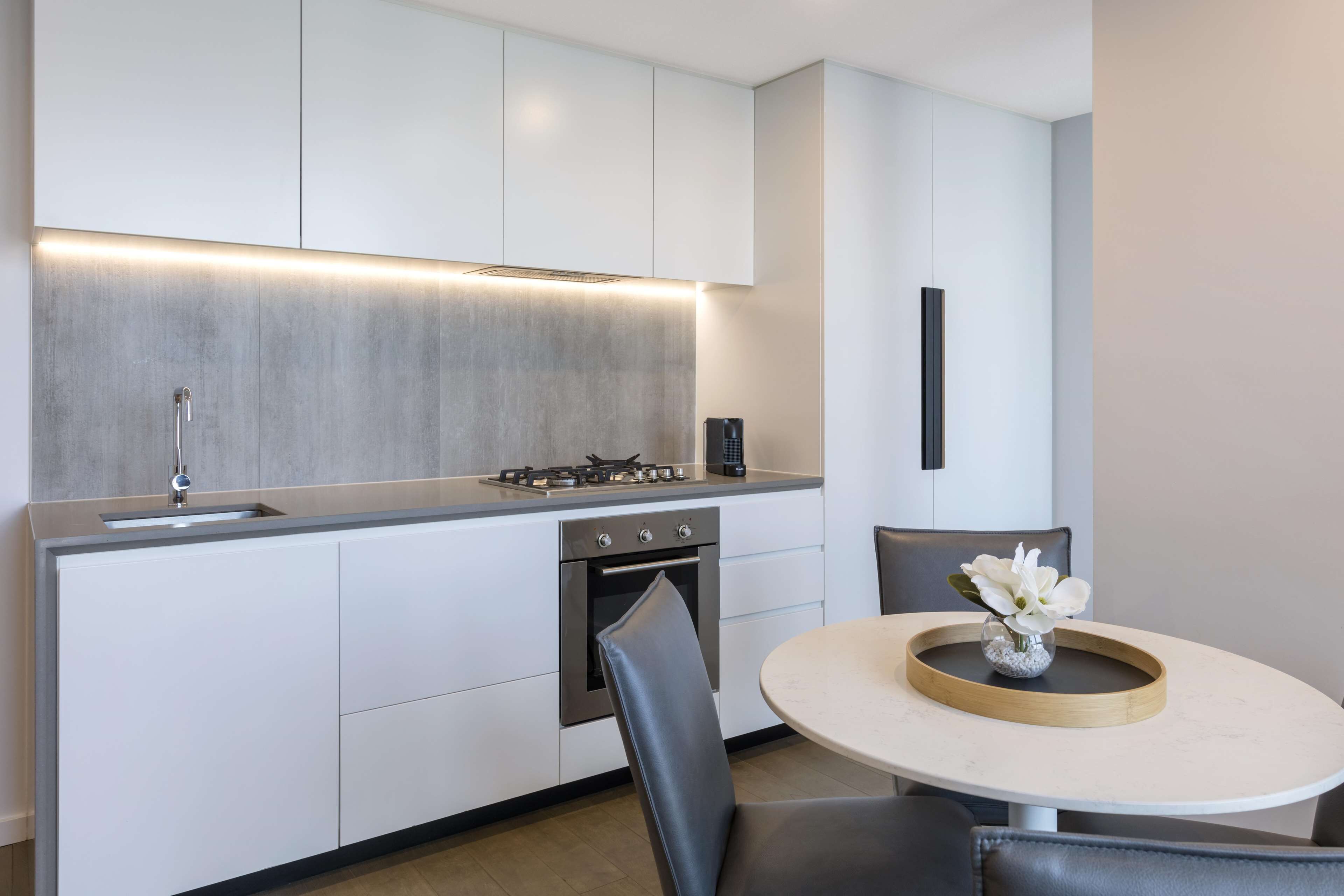Avani Central Melbourne Residences