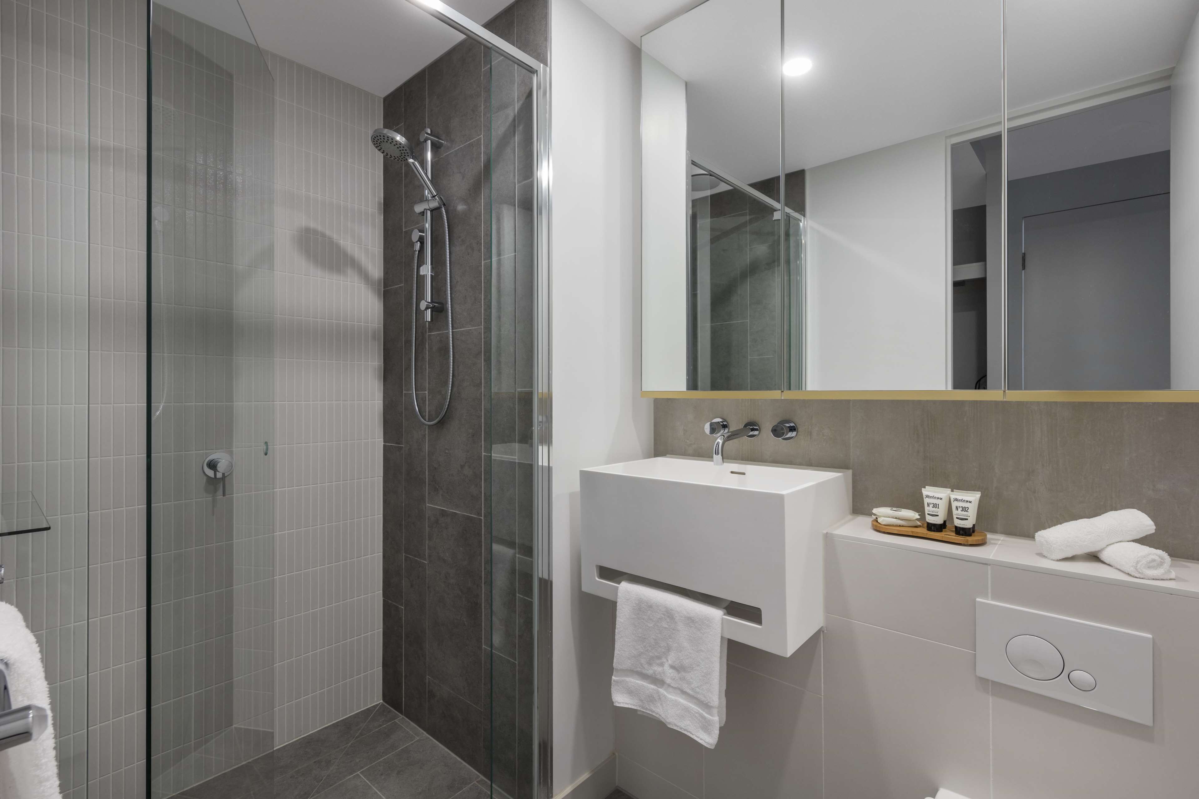 Avani Central Melbourne Residences