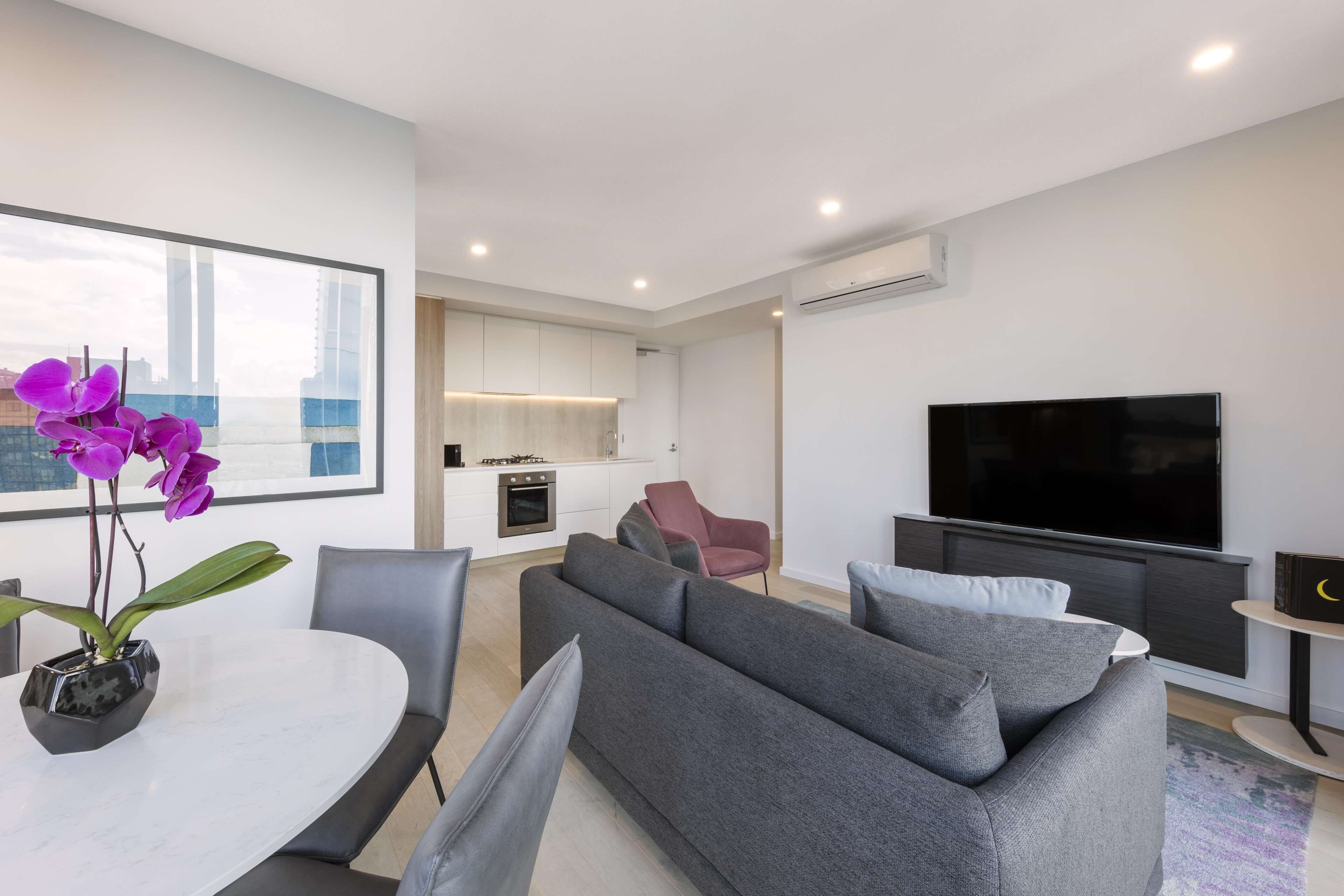 Avani Central Melbourne Residences