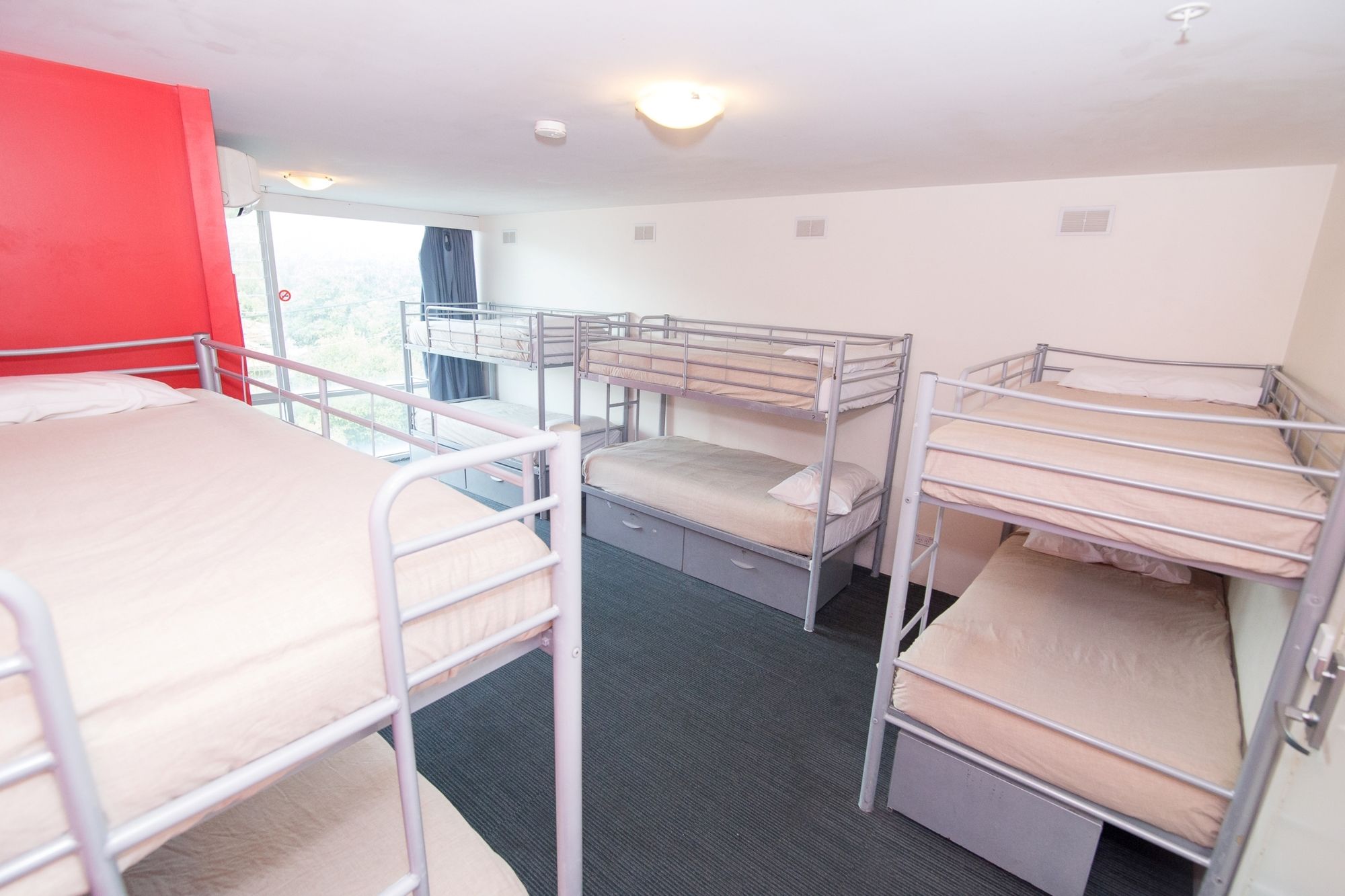 Nomads St Kilda Hostel