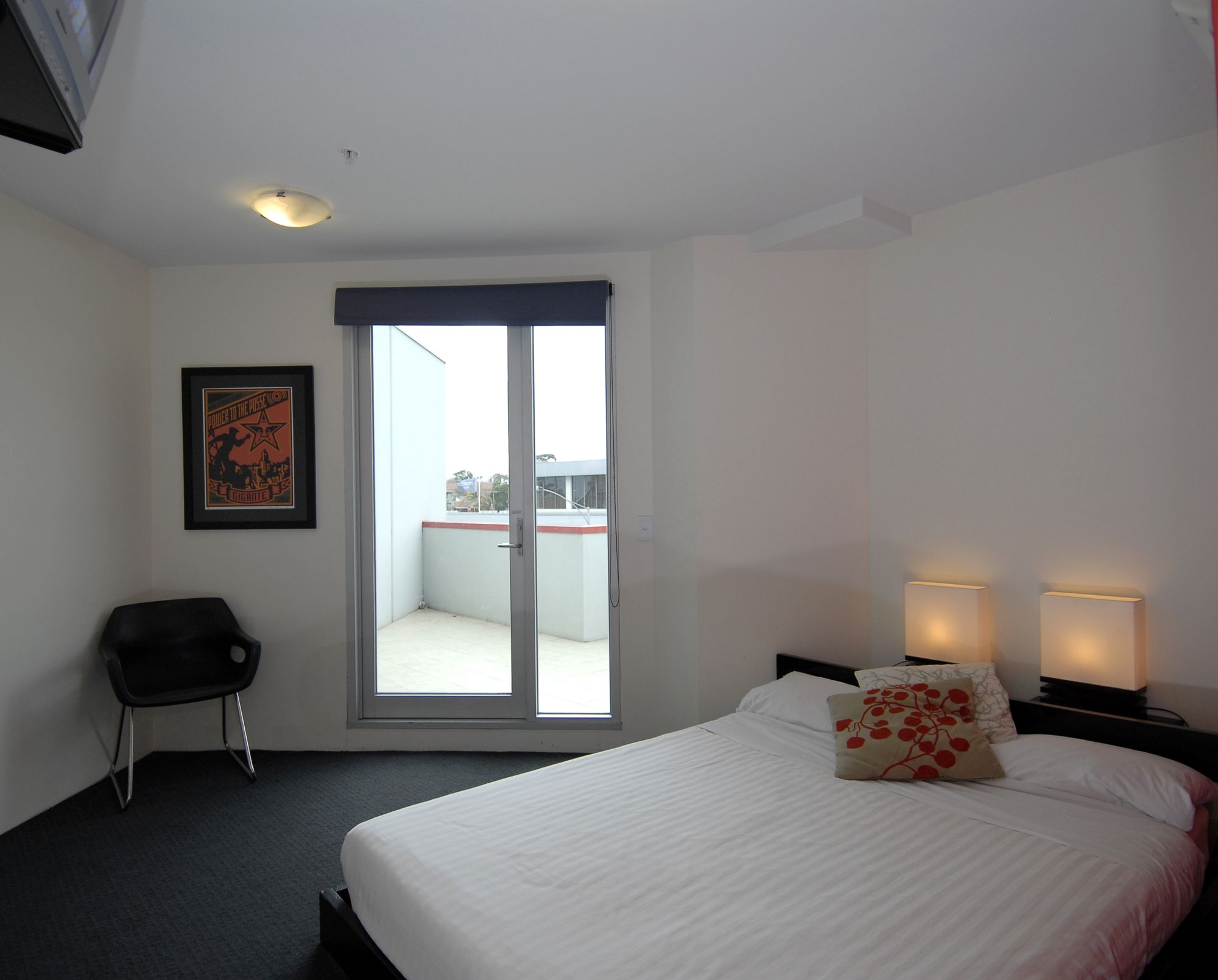 Nomads St Kilda Hostel
