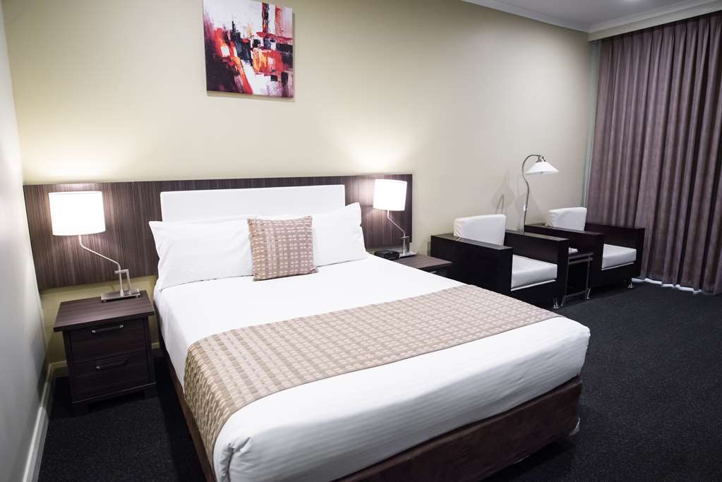 Best Western Airport Motel & Convention Centre
