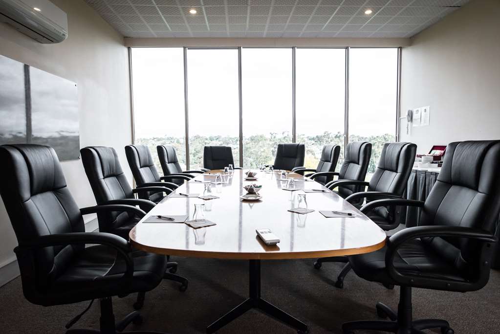 Best Western Airport Motel & Convention Centre