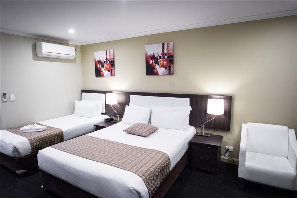 Best Western Airport Motel & Convention Centre