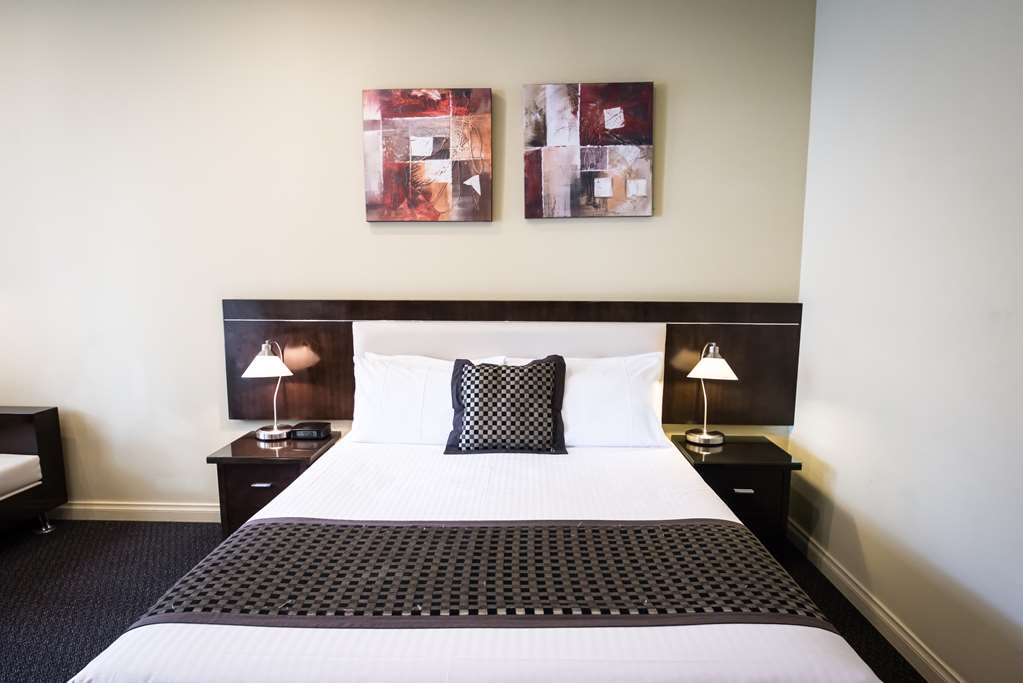 Best Western Airport Motel & Convention Centre