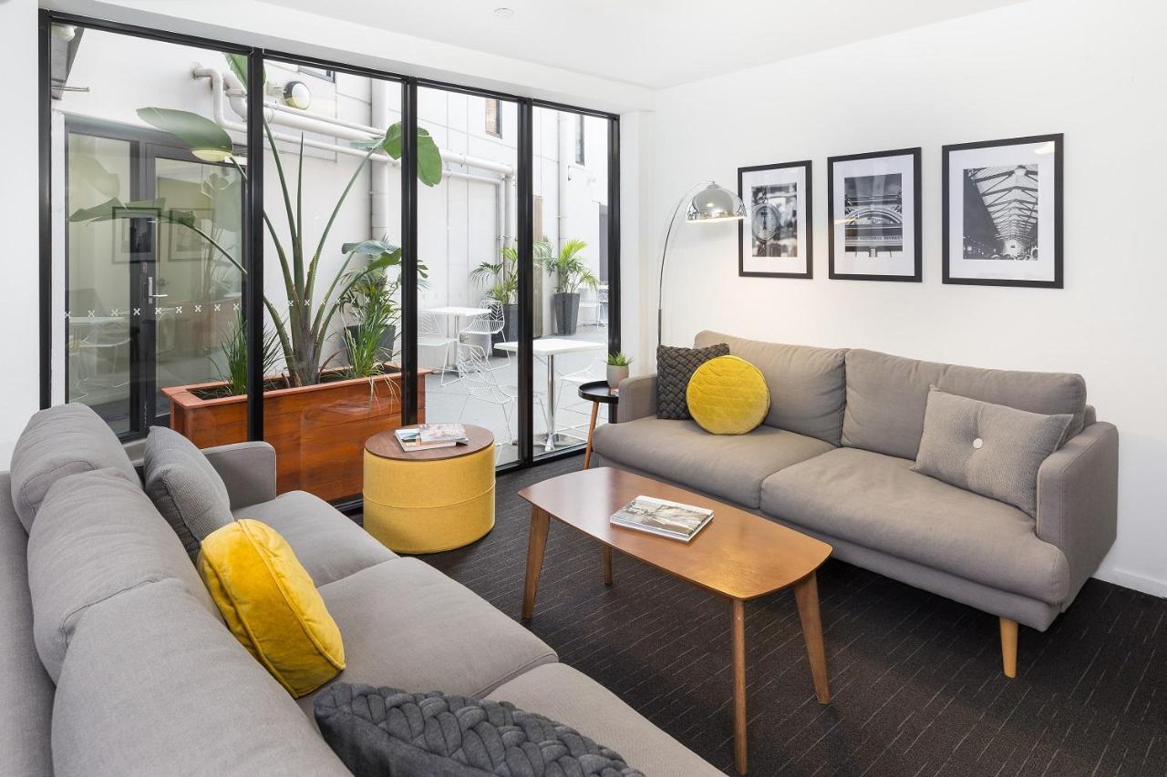City Edge North Melbourne Apartment Hotel