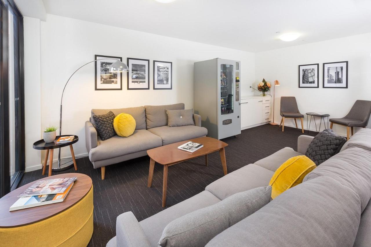 City Edge North Melbourne Apartment Hotel