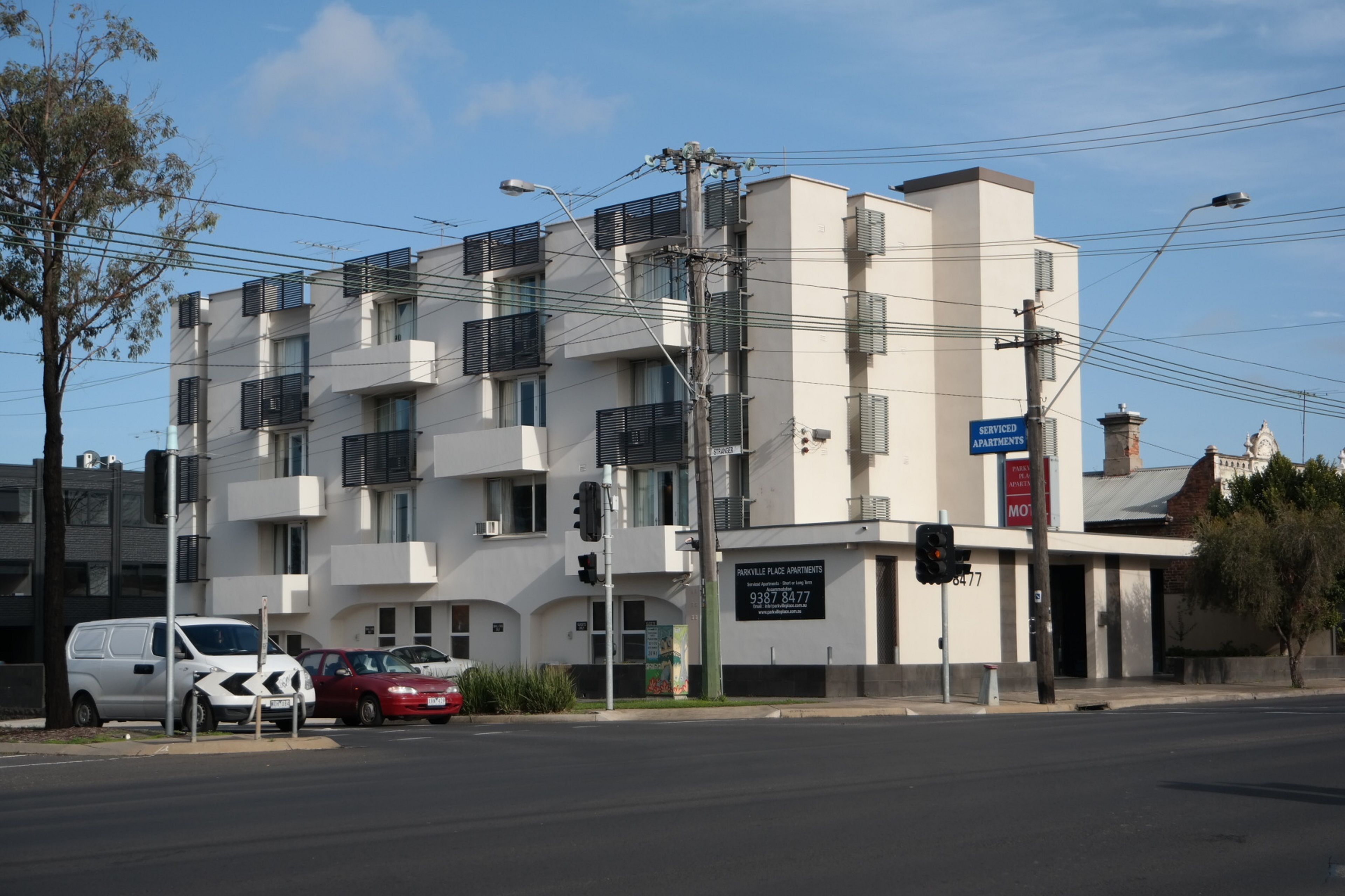 Econo Lodge Parkville Place