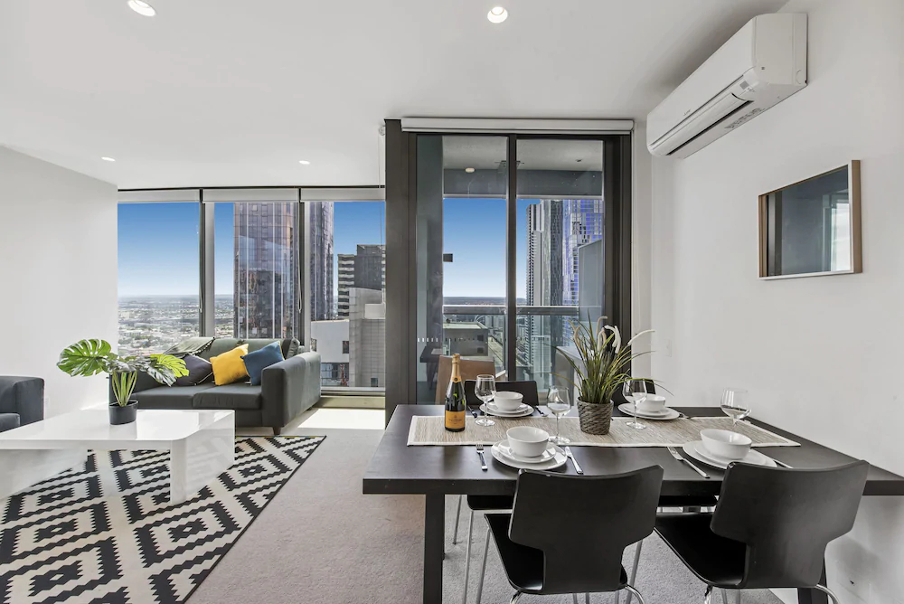 Eporo Tower by Serviced Apartments Melbourne