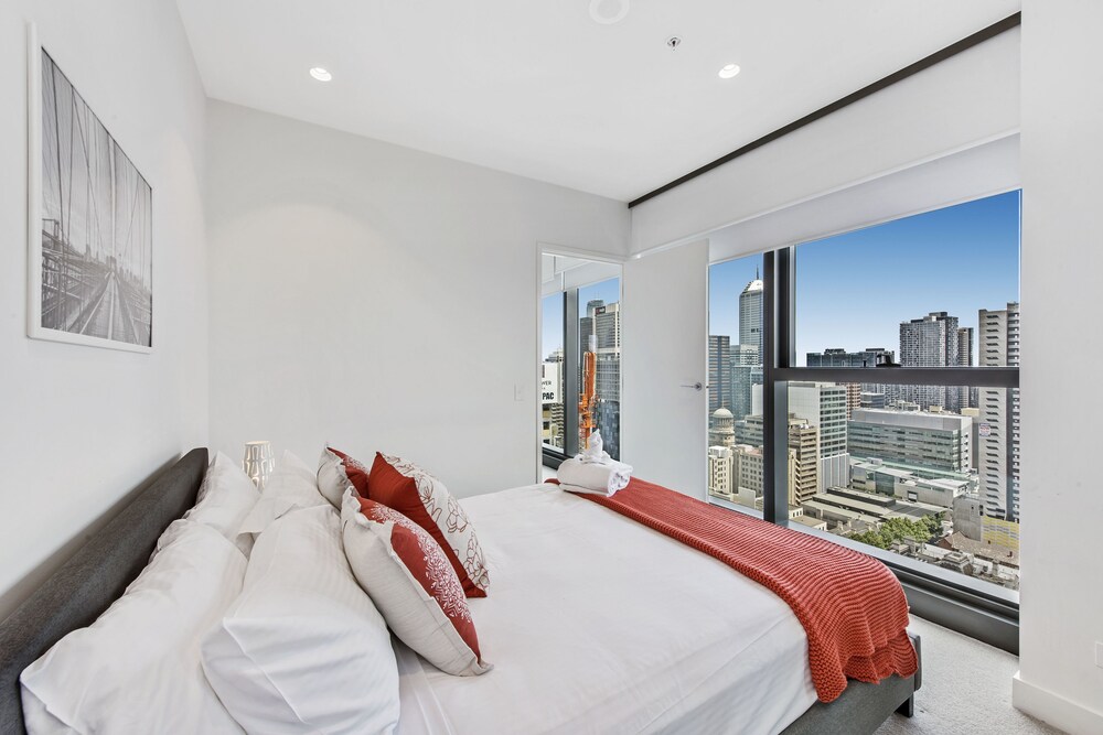 Eporo Tower by Serviced Apartments Melbourne