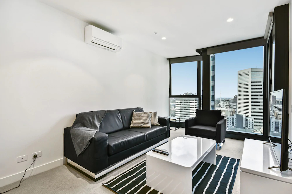 Eporo Tower by Serviced Apartments Melbourne