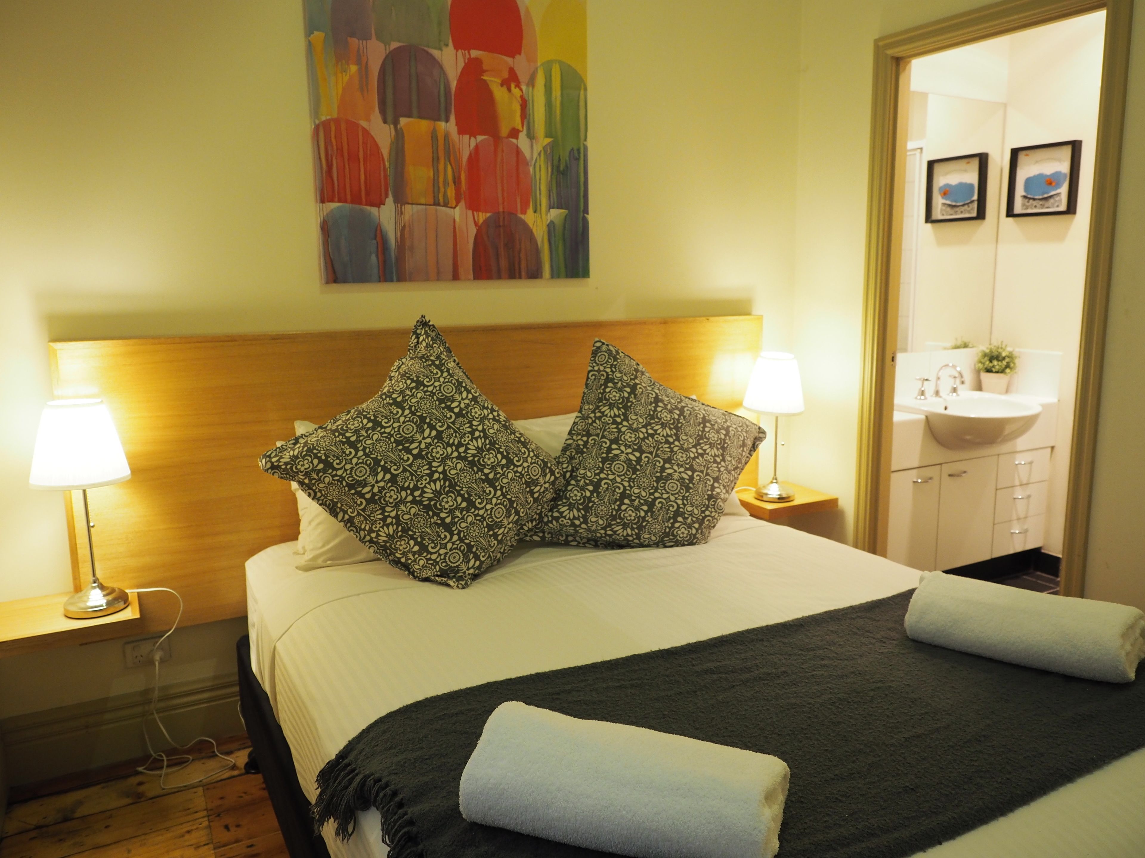 Flinders Lane Apartments by Melbourne City Stays