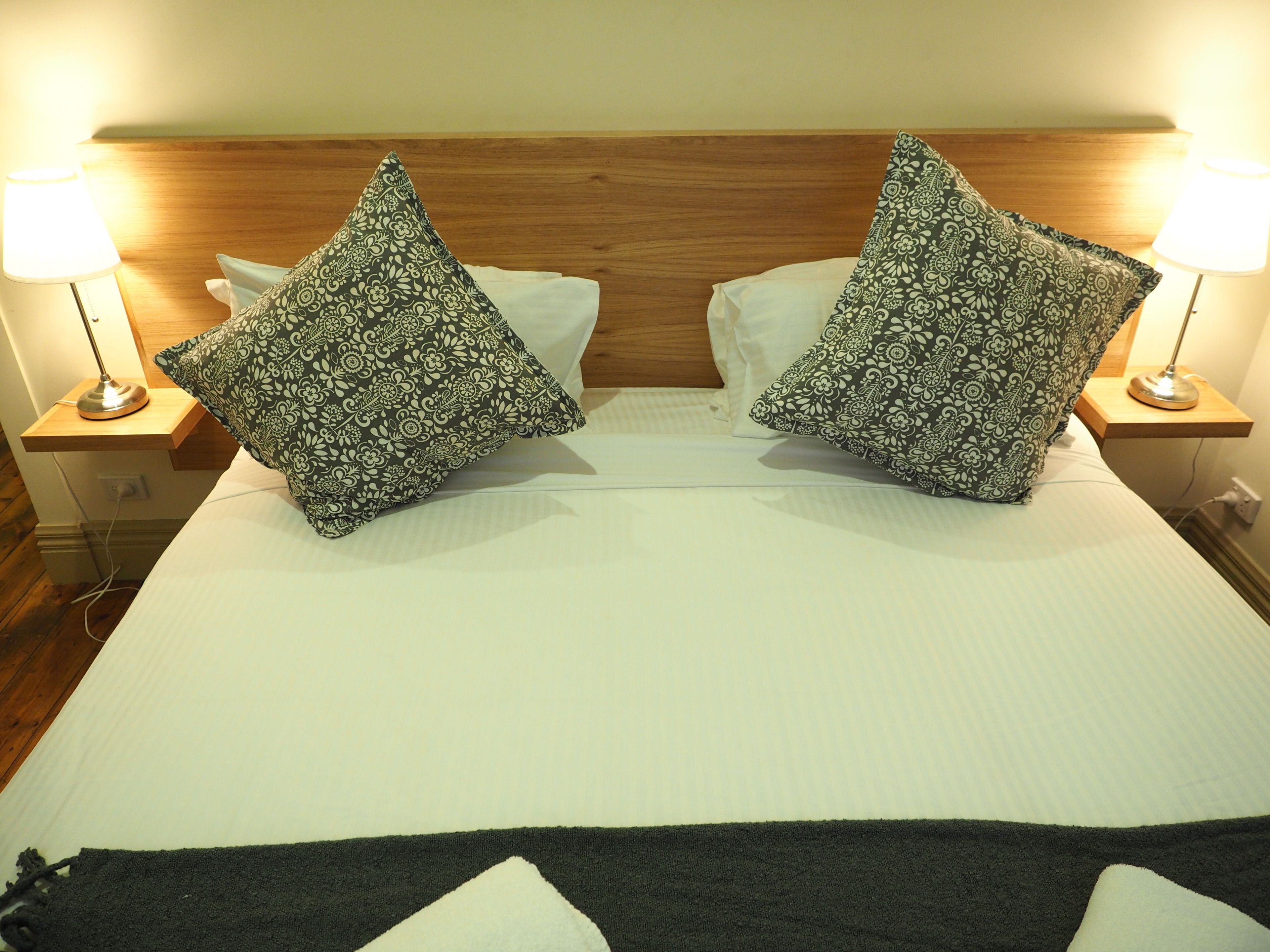 Flinders Lane Apartments by Melbourne City Stays