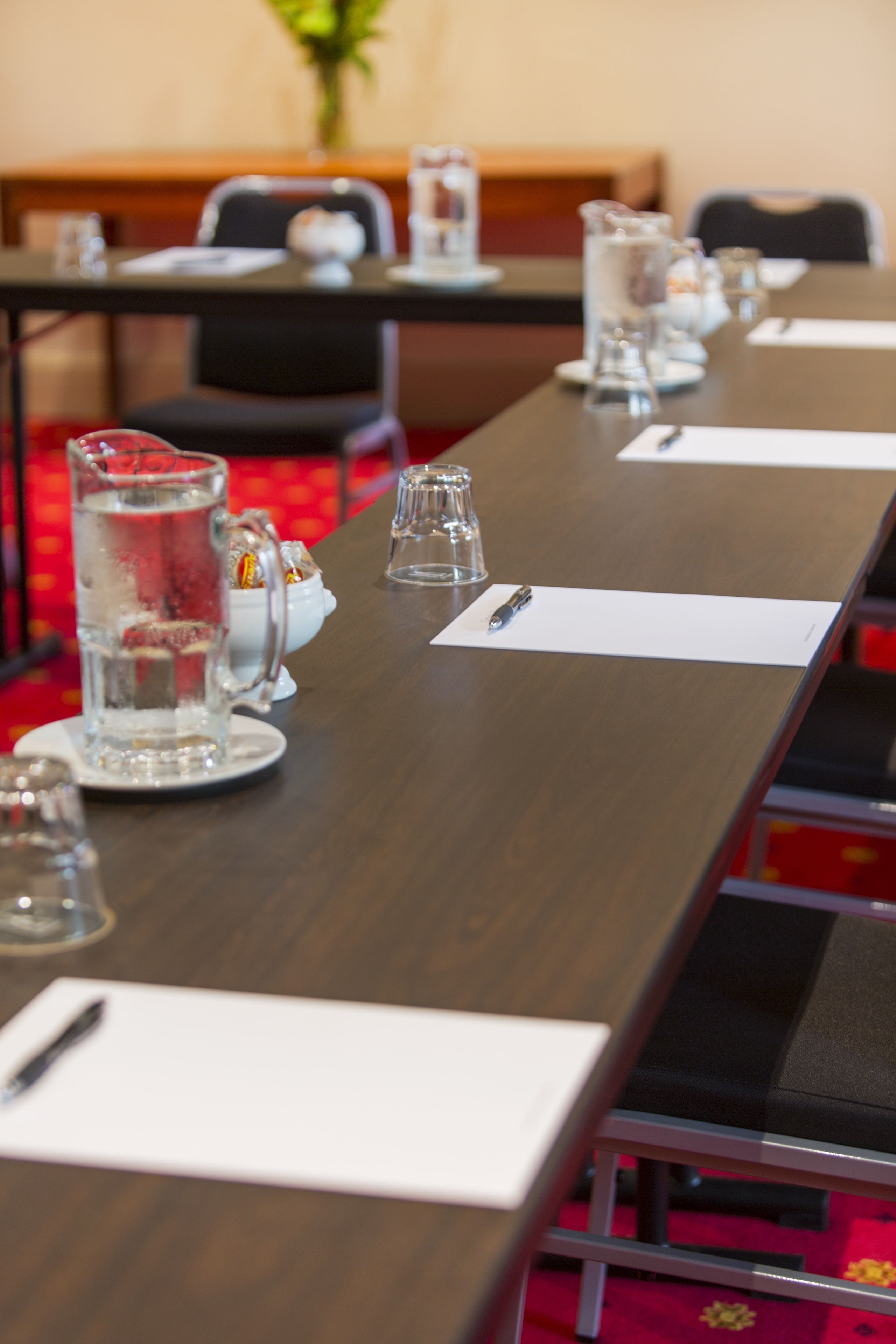 Grand Hotel Melbourne