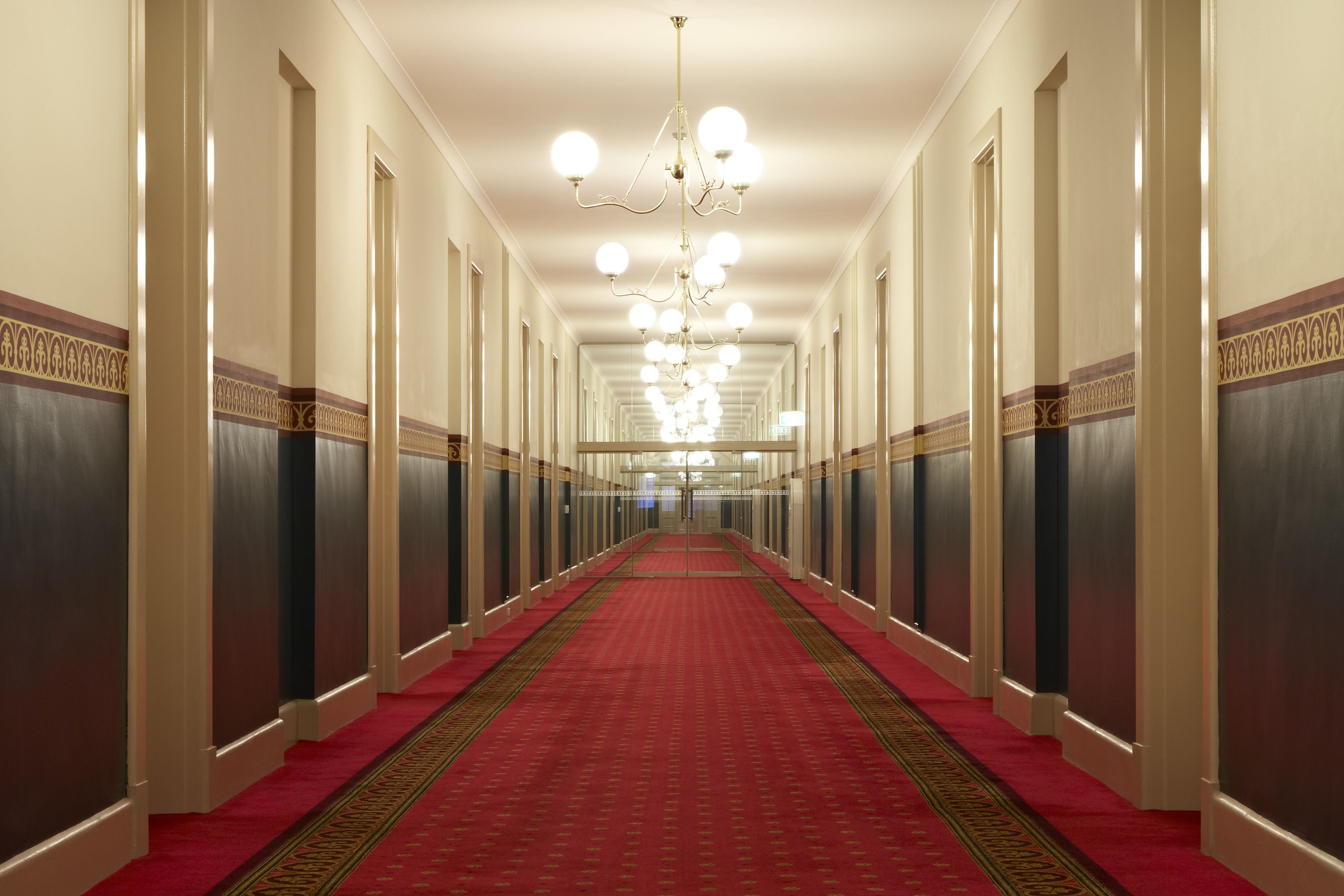 Grand Hotel Melbourne