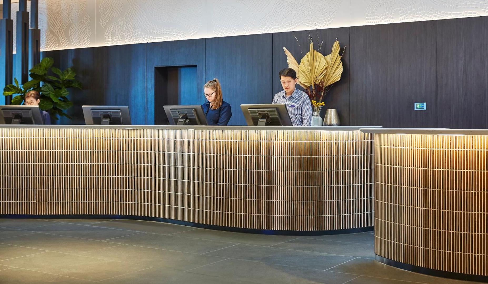 Holiday Inn Express Melbourne Southbank