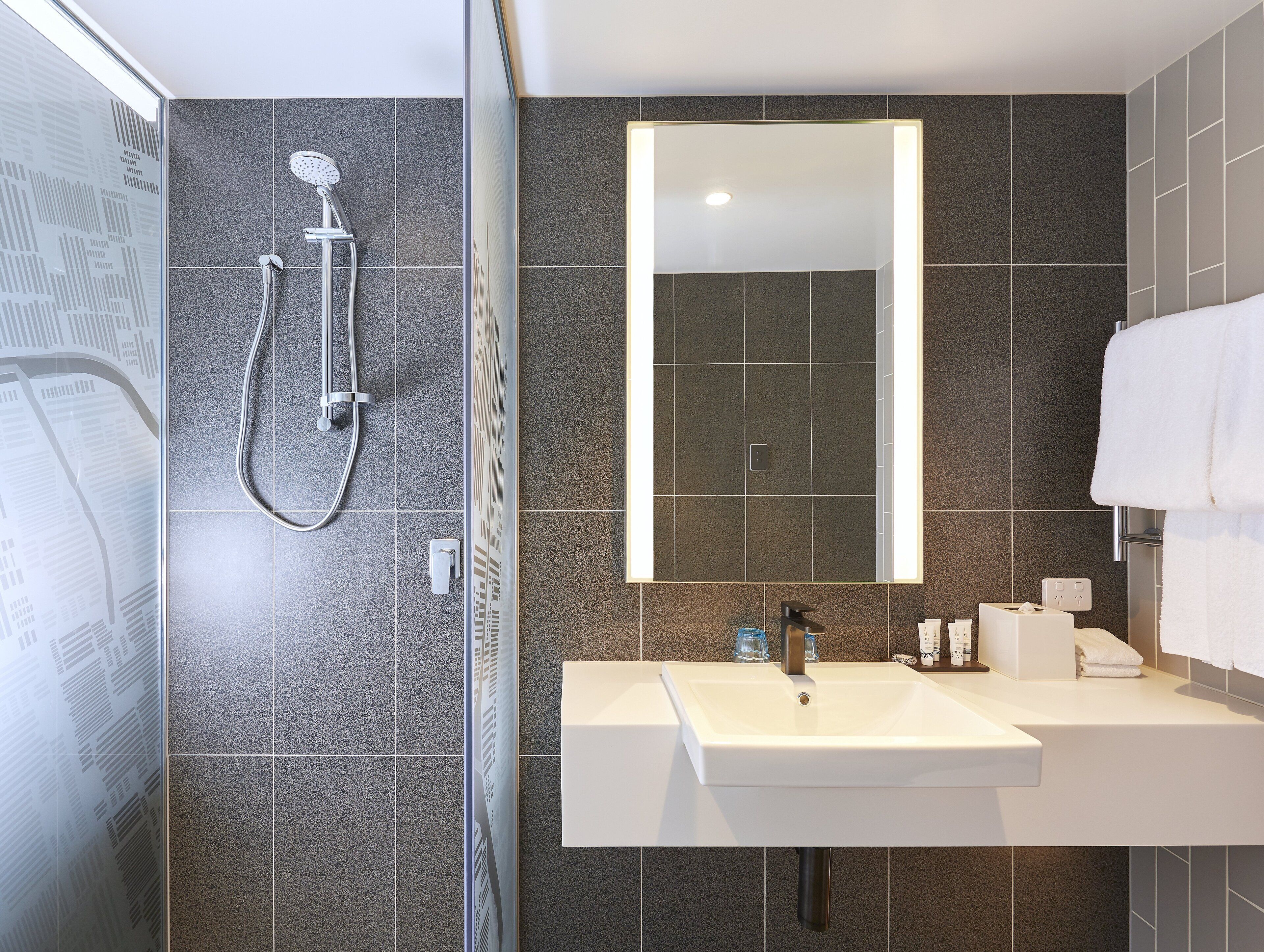 Holiday Inn Express Melbourne Southbank