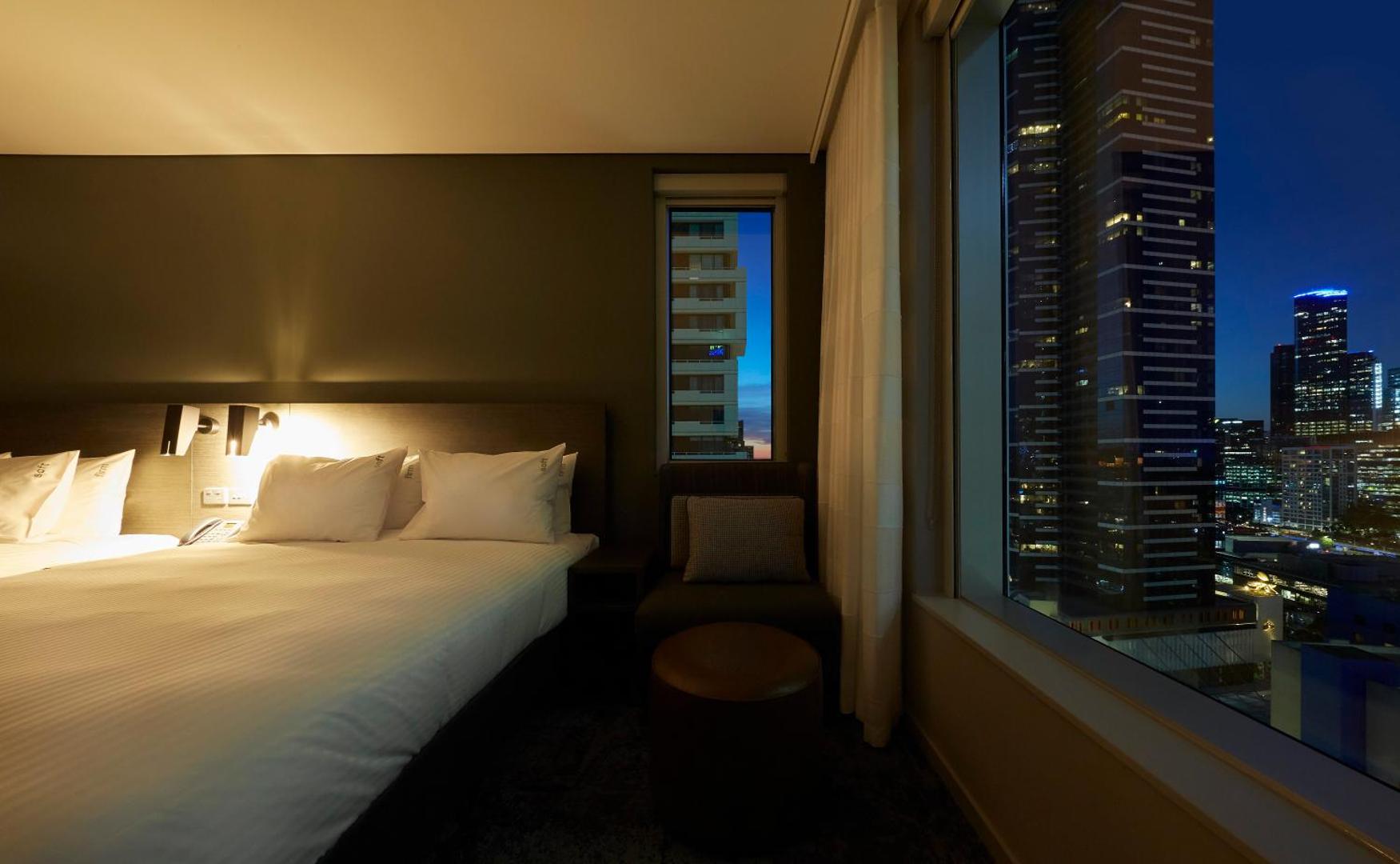 Holiday Inn Express Melbourne Southbank