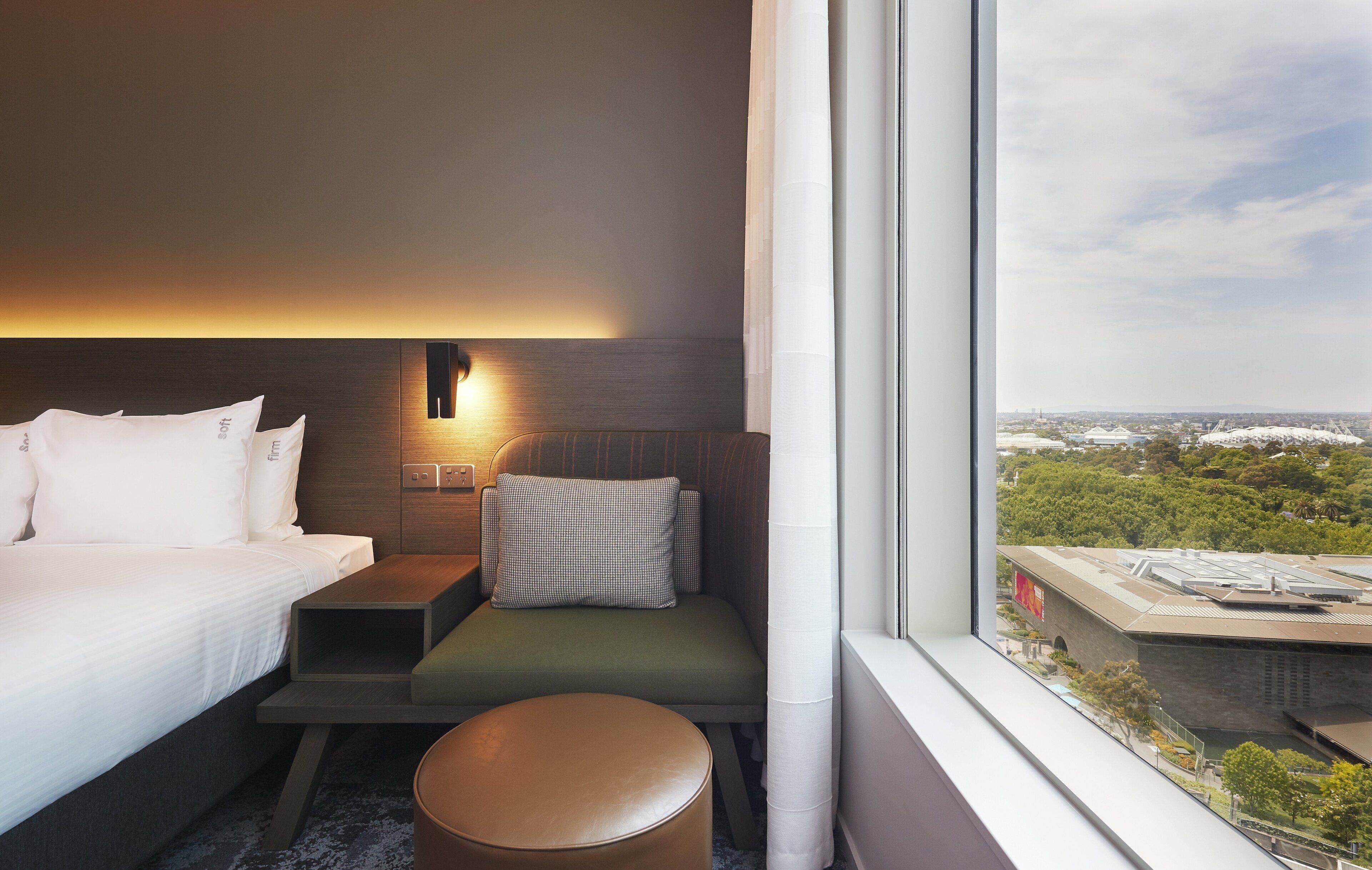 Holiday Inn Express Melbourne Southbank