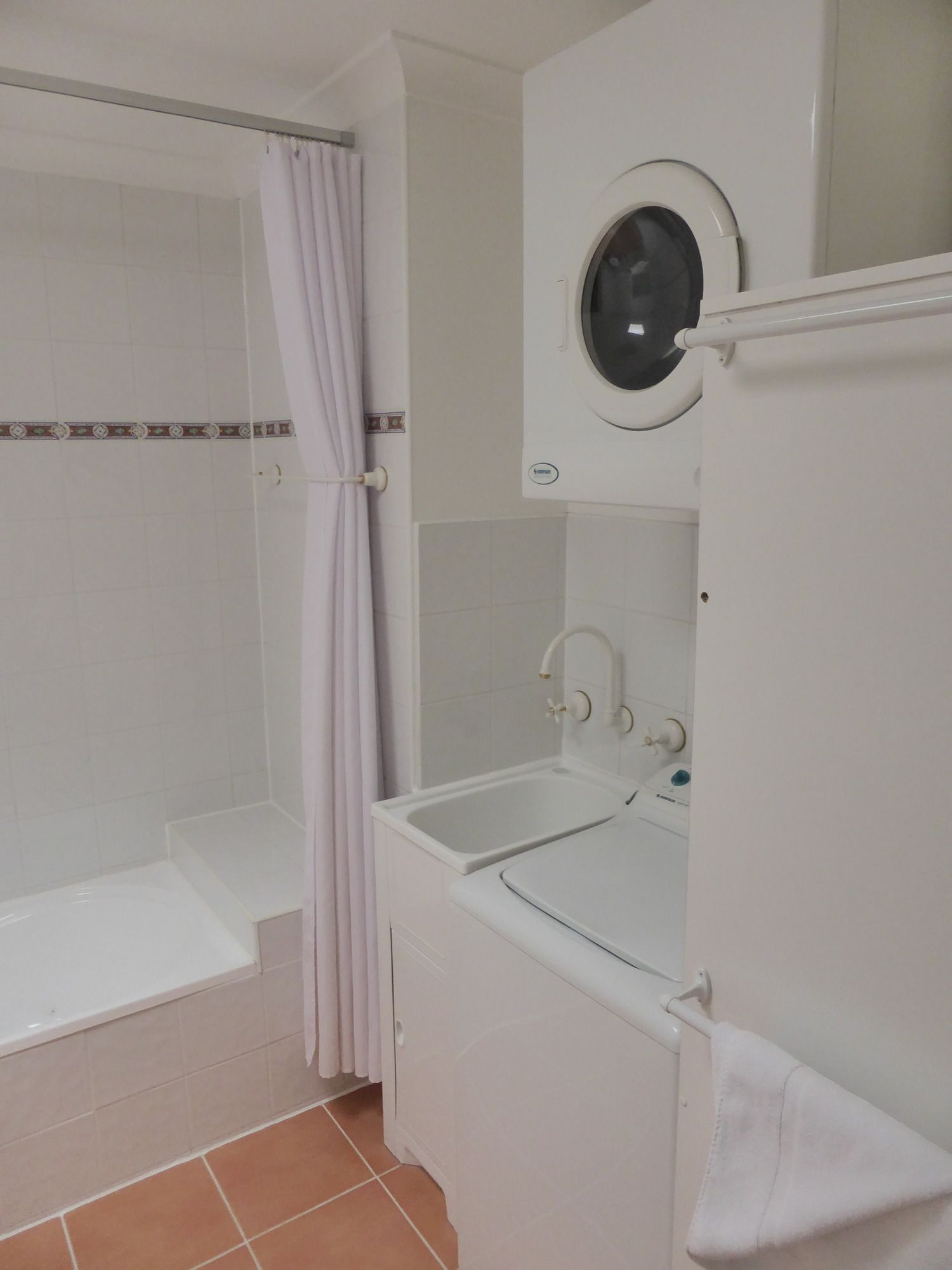 Lifestyle Apartments at Ferntree
