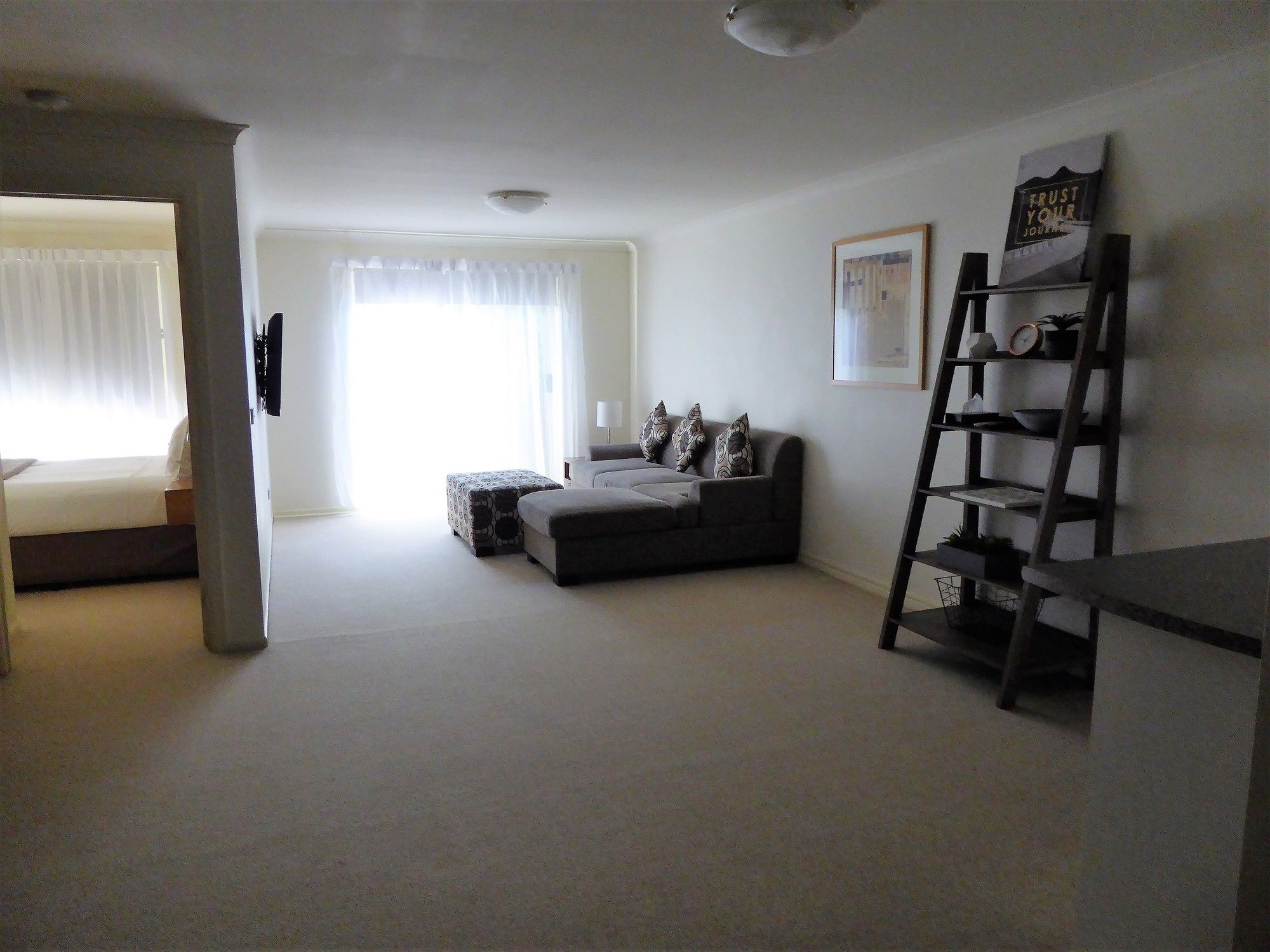 Lifestyle Apartments at Ferntree