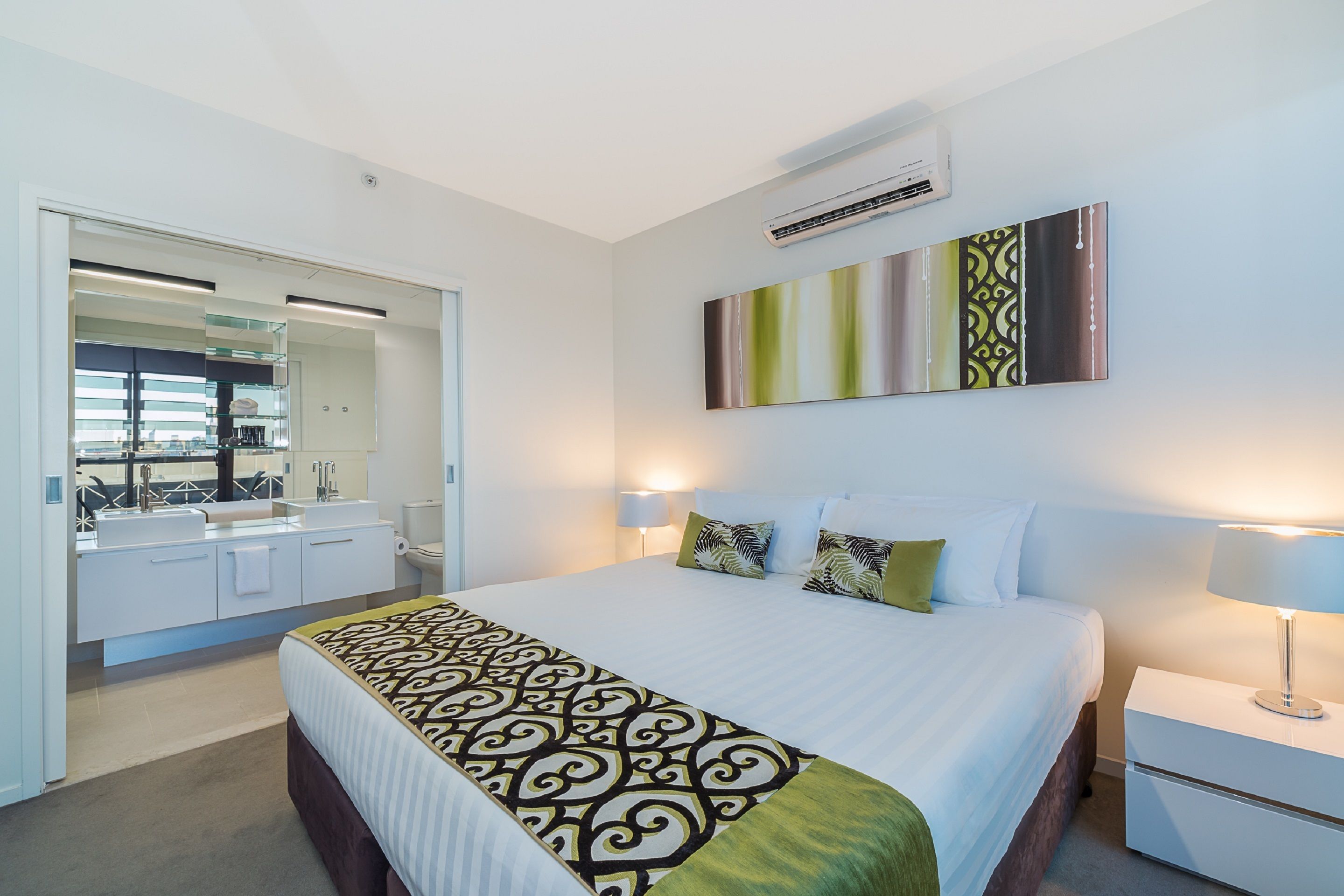 Mercure Melbourne St Kilda Road