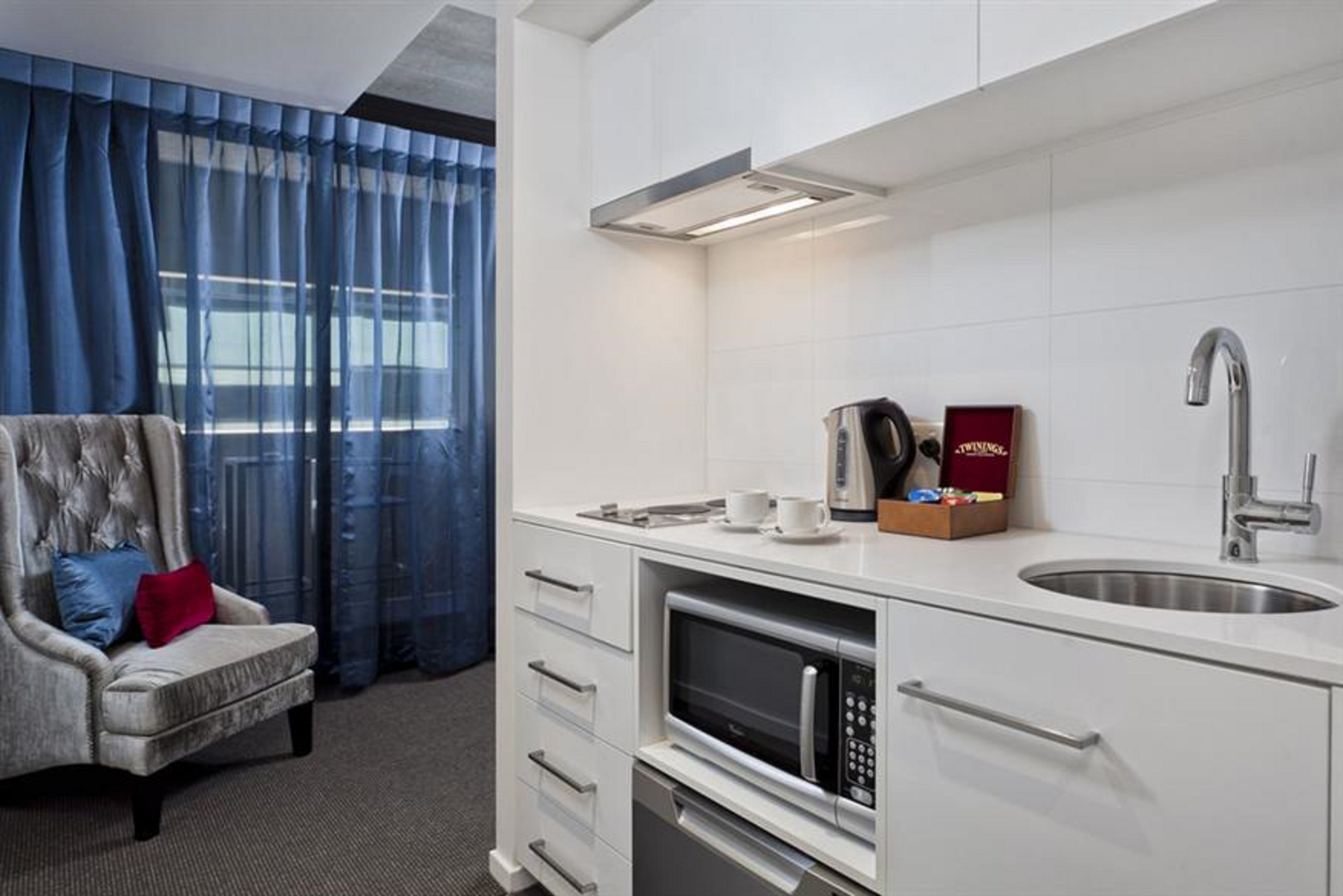 Mercure Melbourne St Kilda Road