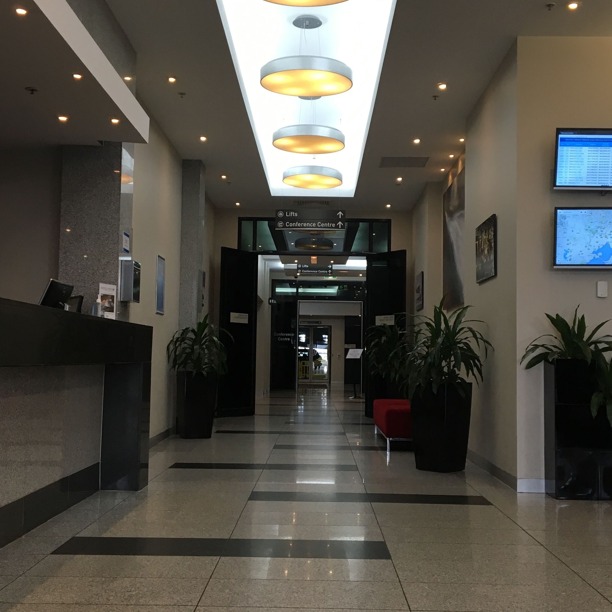 Mantra Melbourne Airport