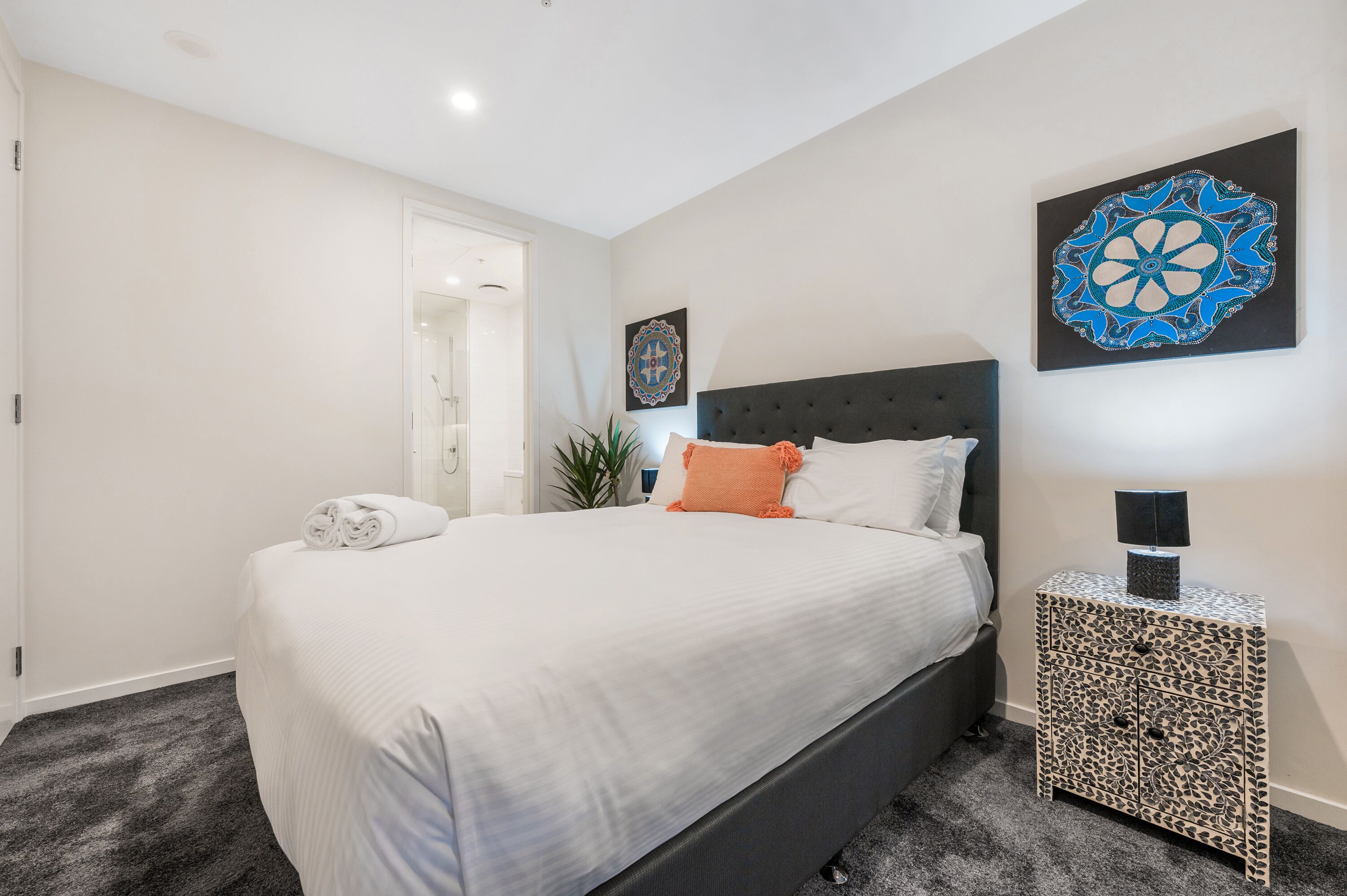 Melbourne City Apartments - Teri