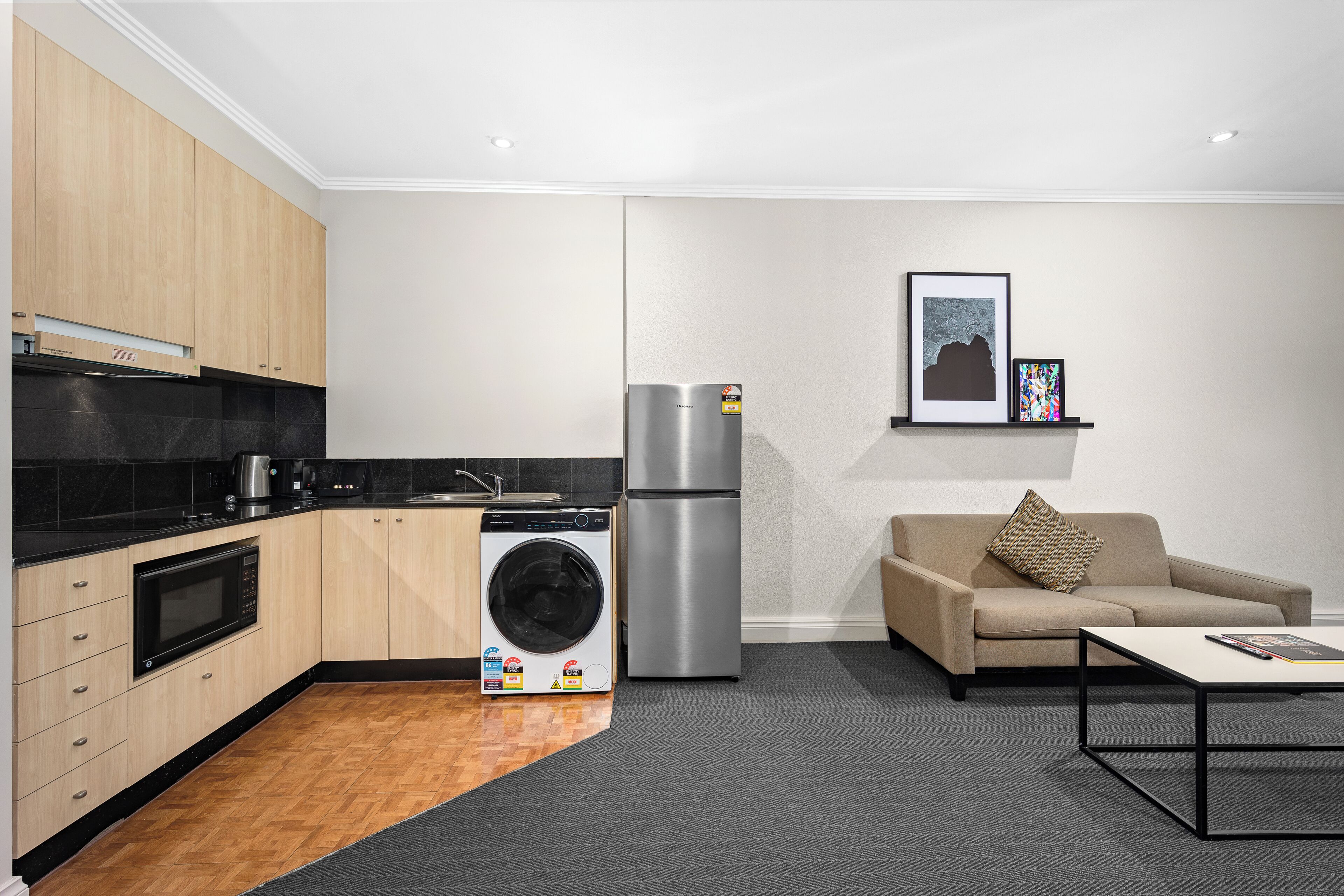 Melbourne City Suites