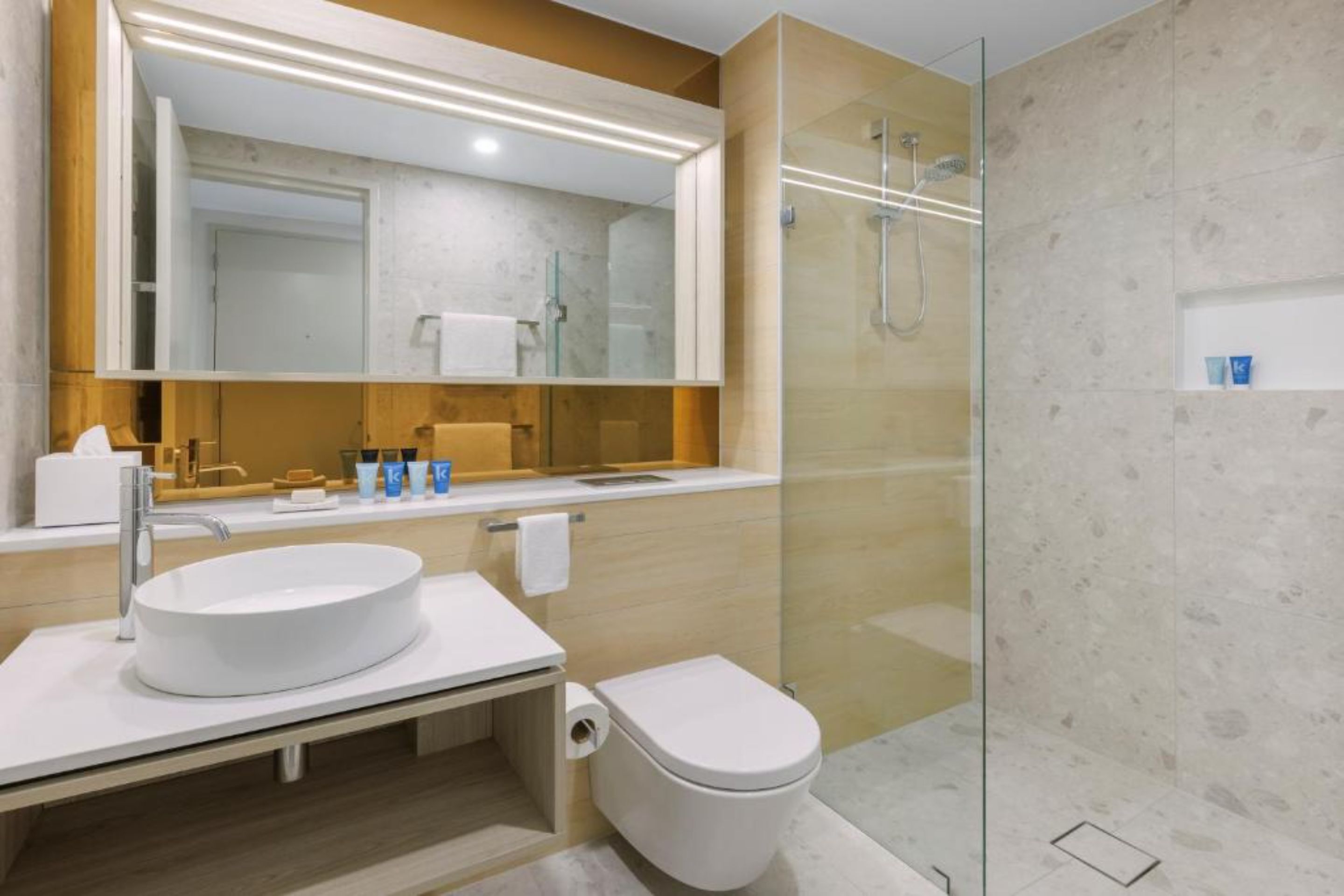 Meriton Suites King Street Melbourne