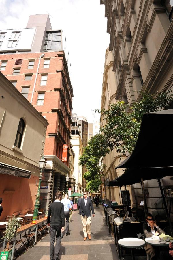 Metro Apartments on Bank Place Melbourne