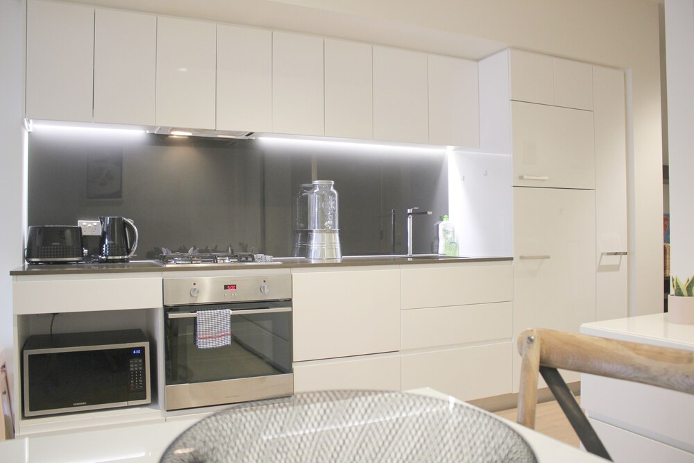 MH Private Apartments @ The William