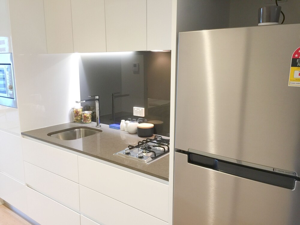 MH Private Apartments @ The William