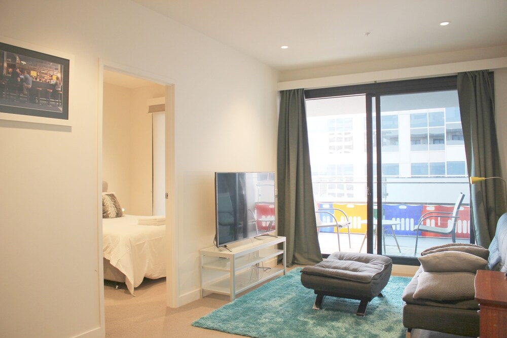MH Private Apartments @ The William