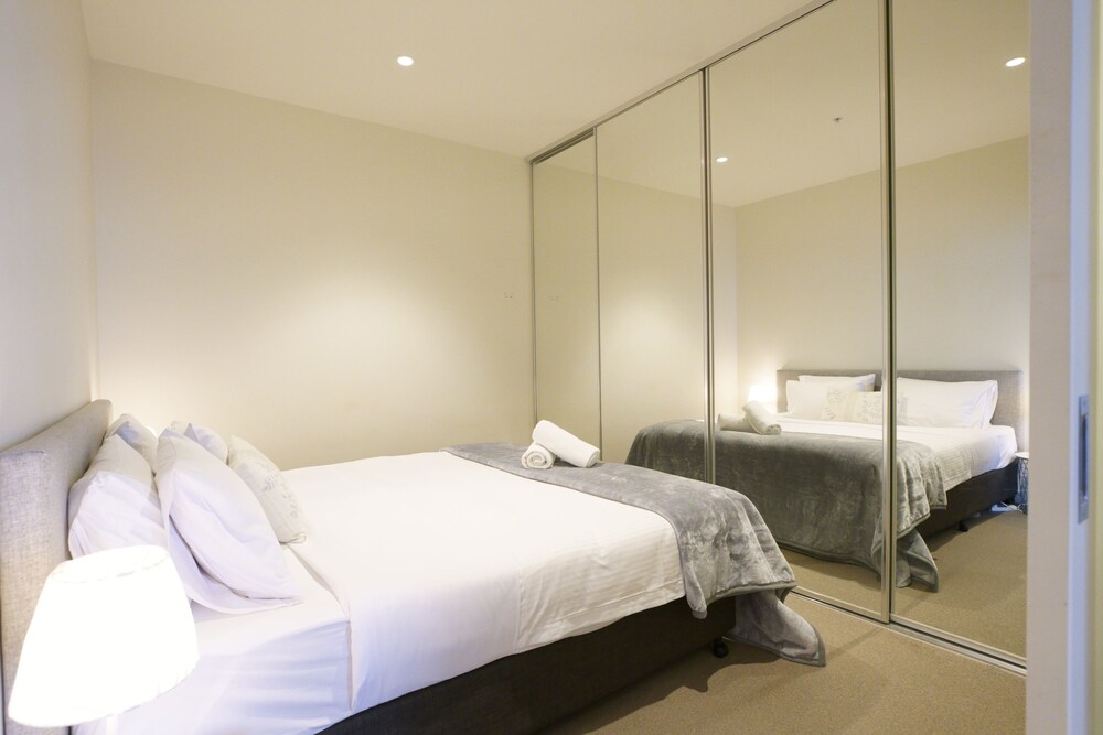MH Private Apartments @ The William