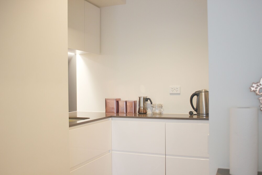MH Private Apartments @ The William