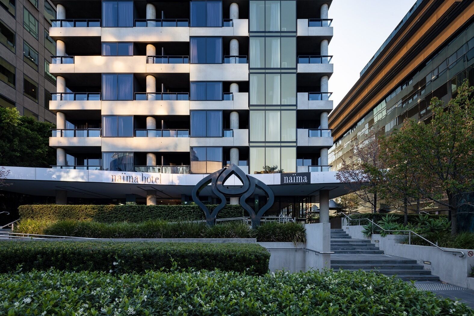 Oaks Melbourne St Kilda Road Hotel