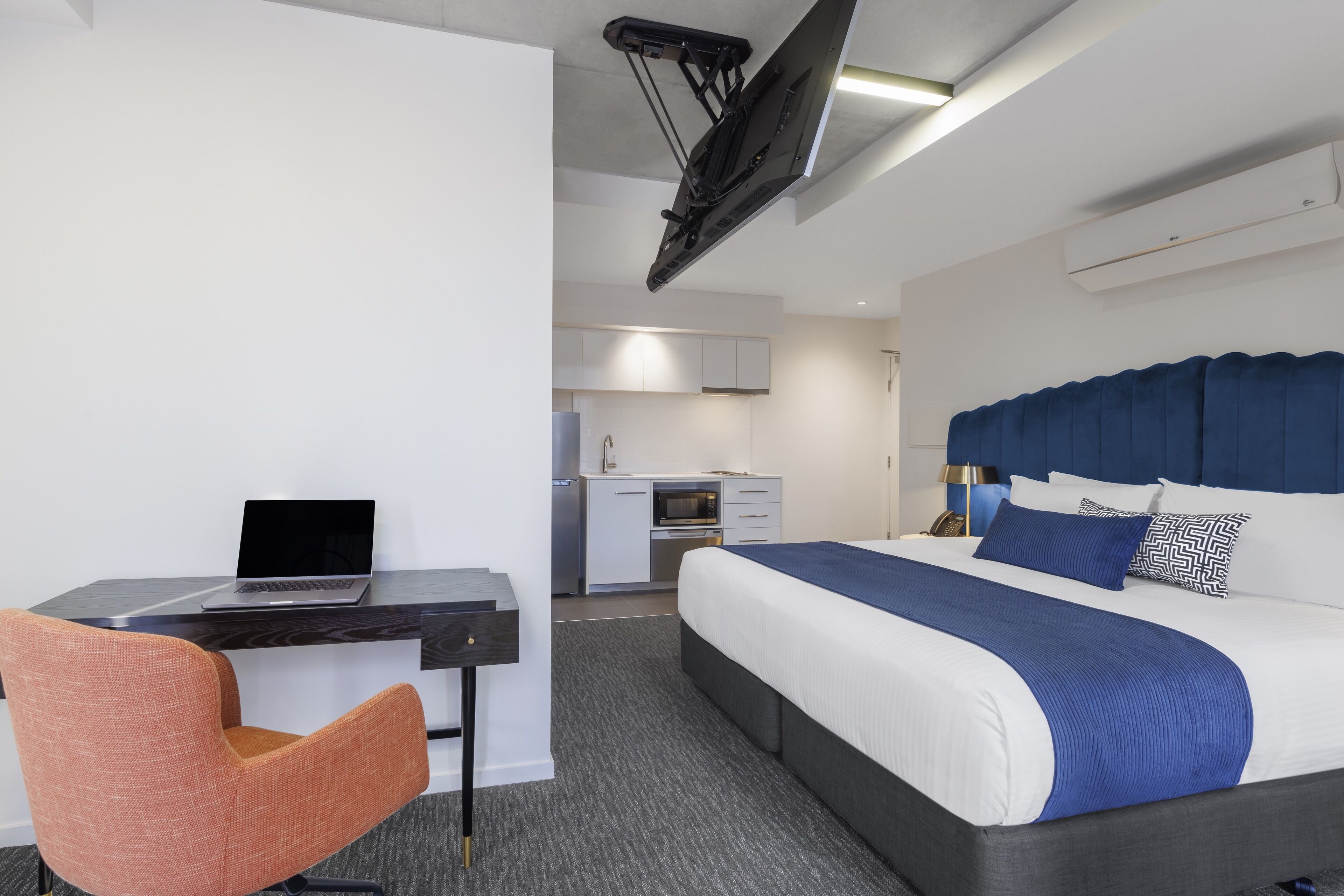 Oaks Melbourne St Kilda Road Hotel